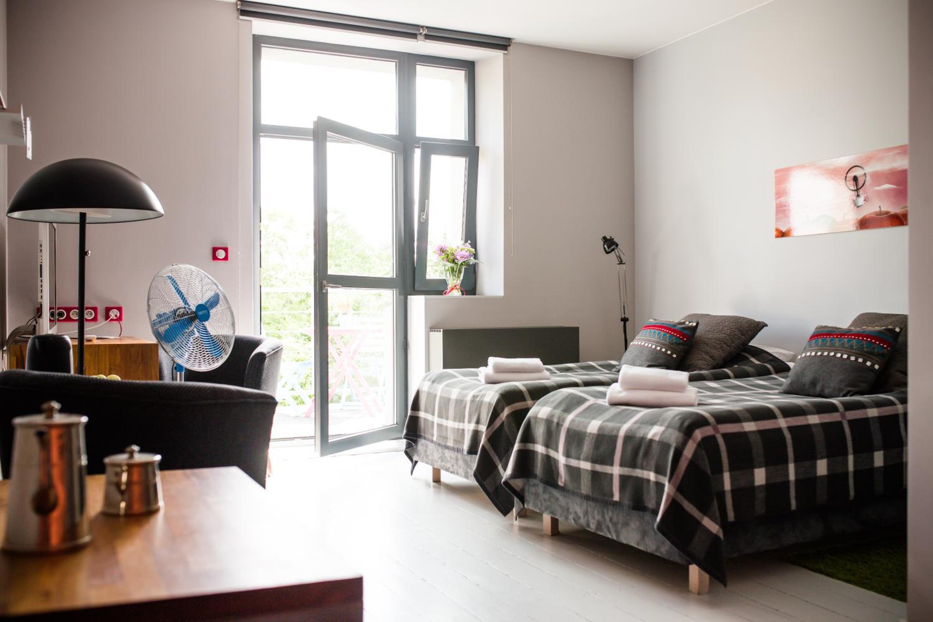Double Room - Photo 12