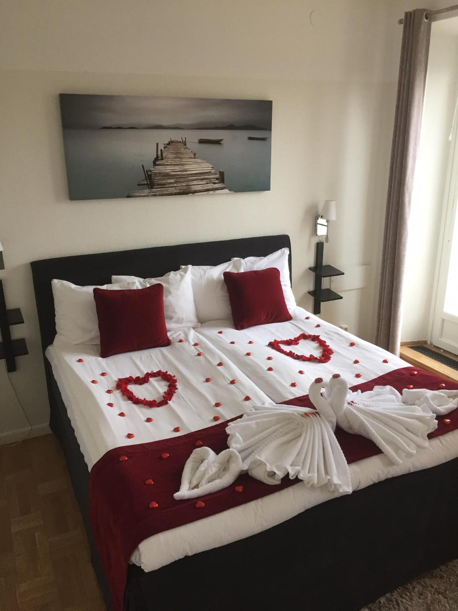 Double Room - Photo 5