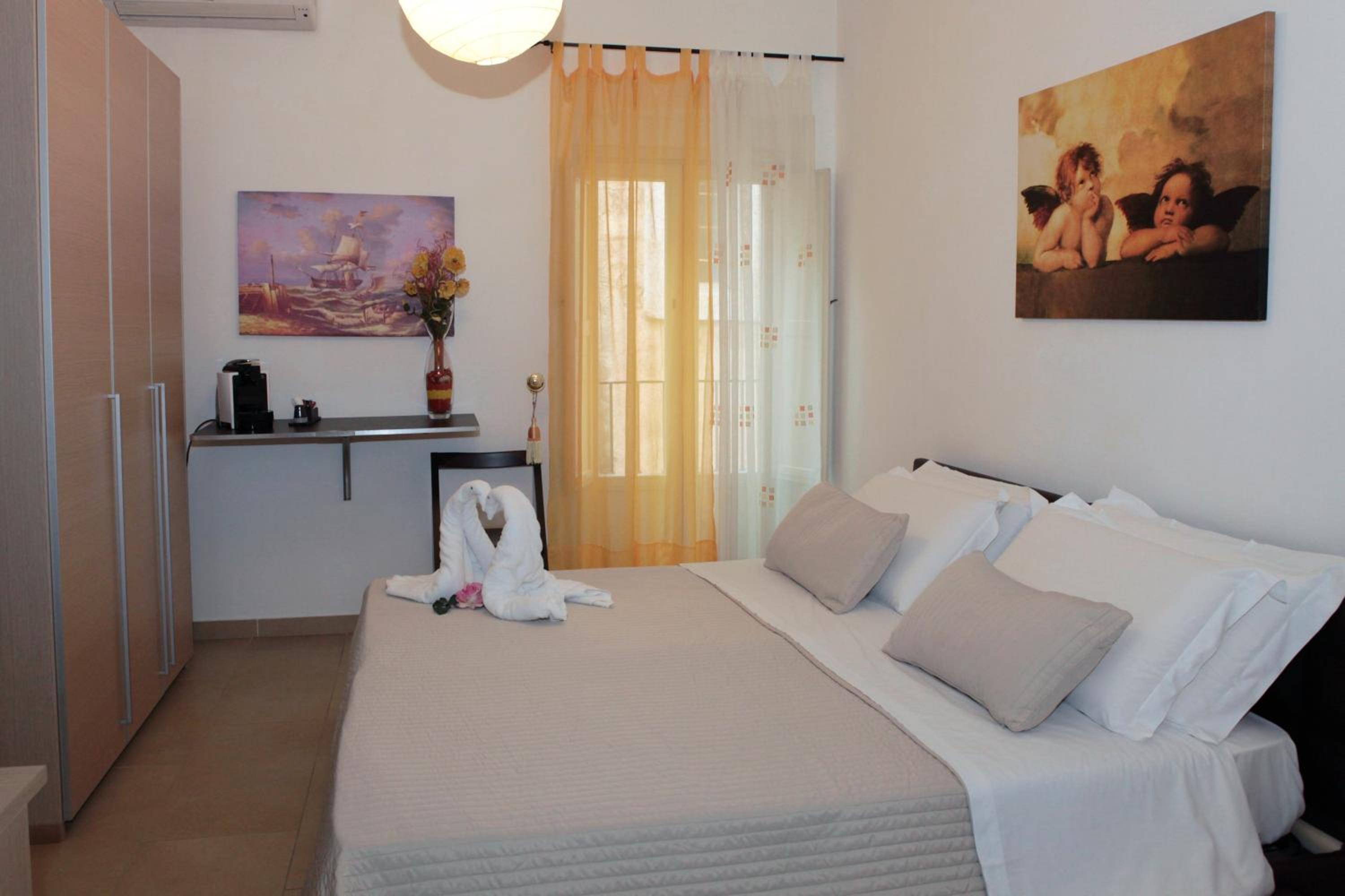 Quadruple Room - Photo 10