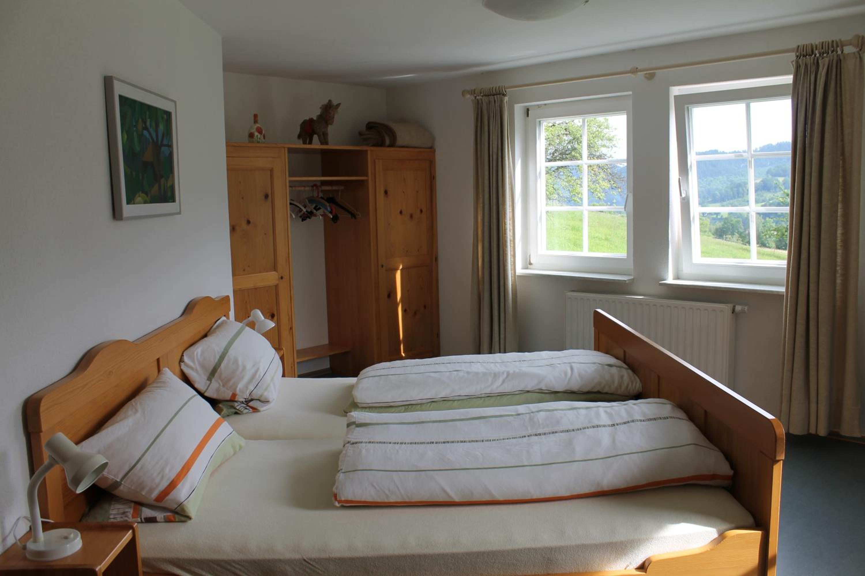 Two-Bedroom Apartment - Annex photo 1