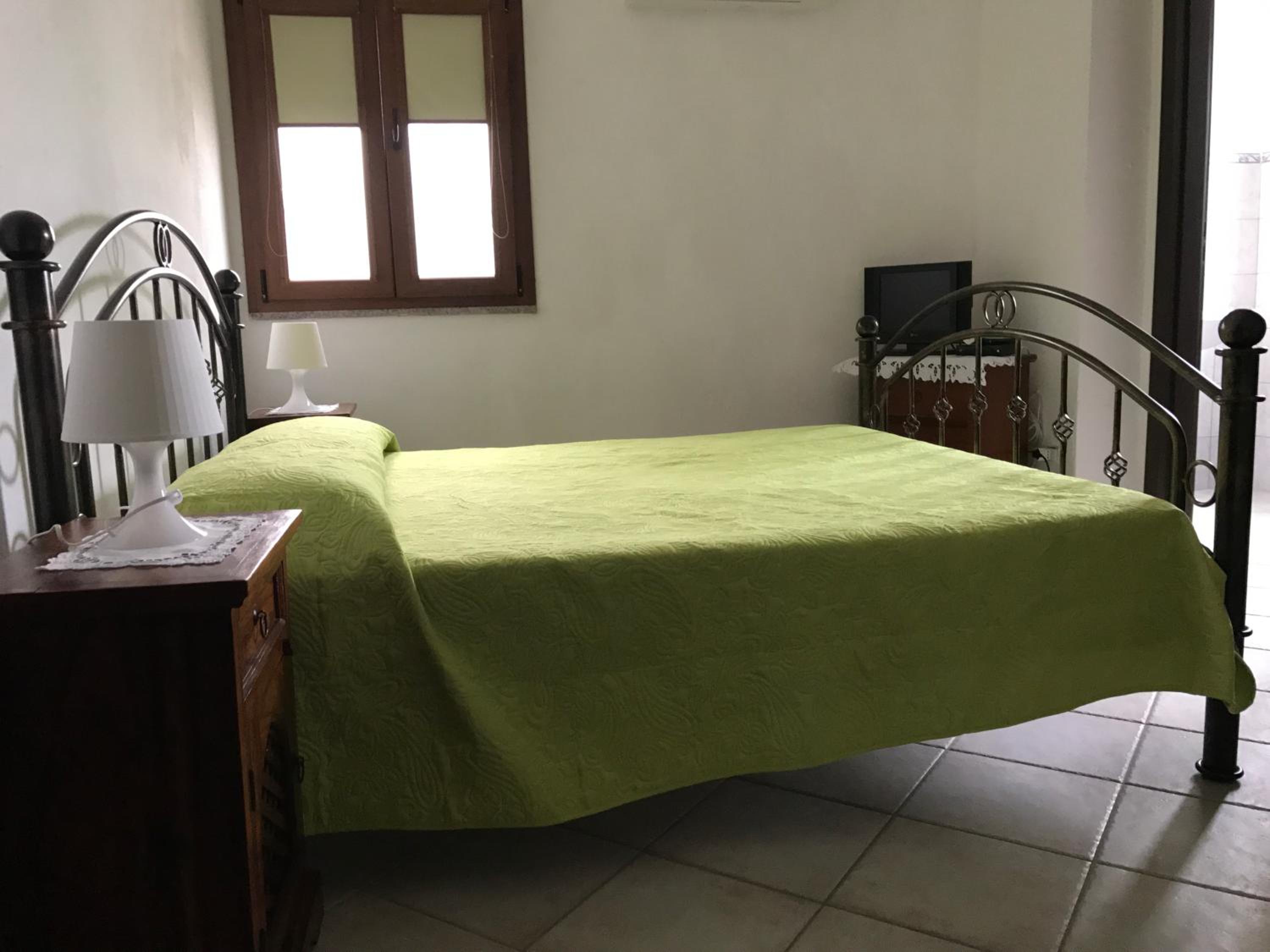 Double or Twin Room - Photo 1