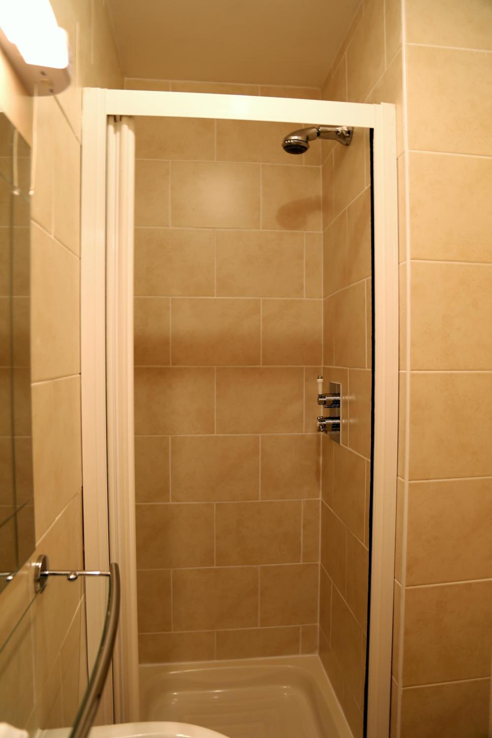 Standard Single Room photo 2