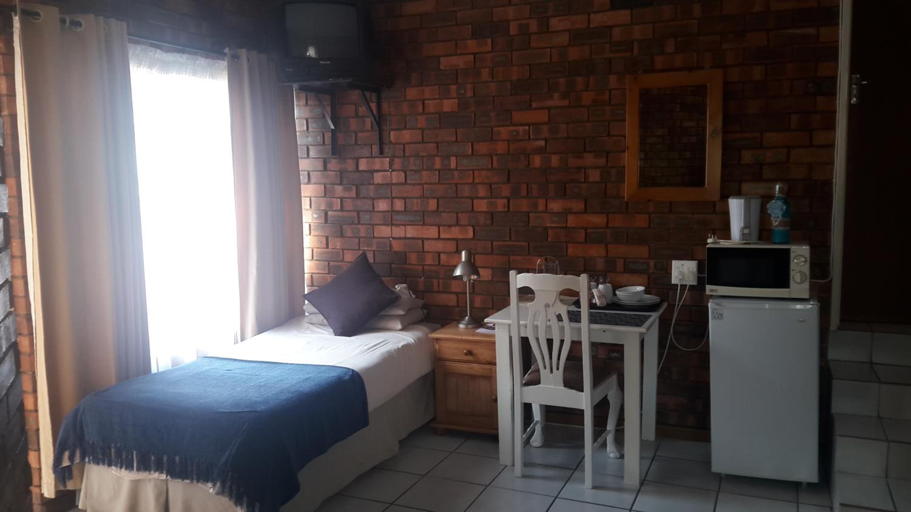 Triple Room - Photo 2