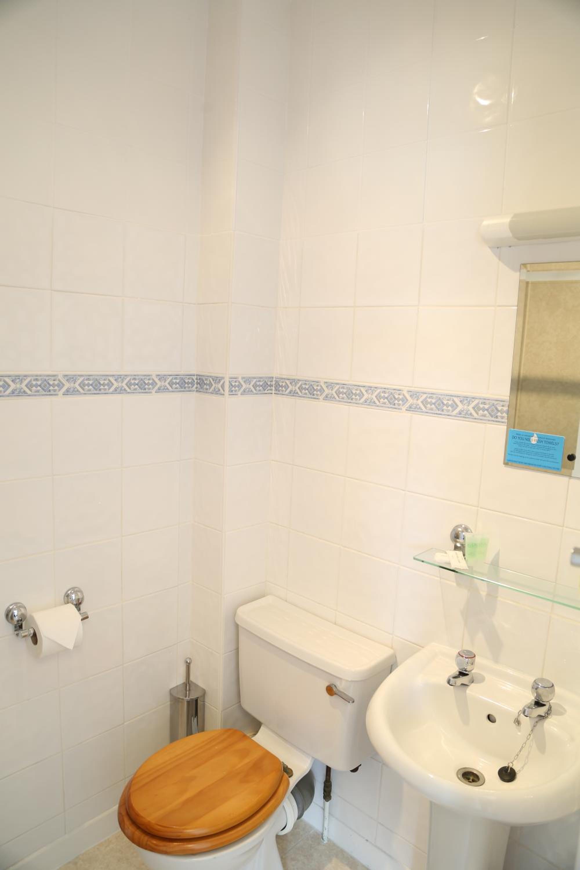 Standard Double Room with Shower photo 2