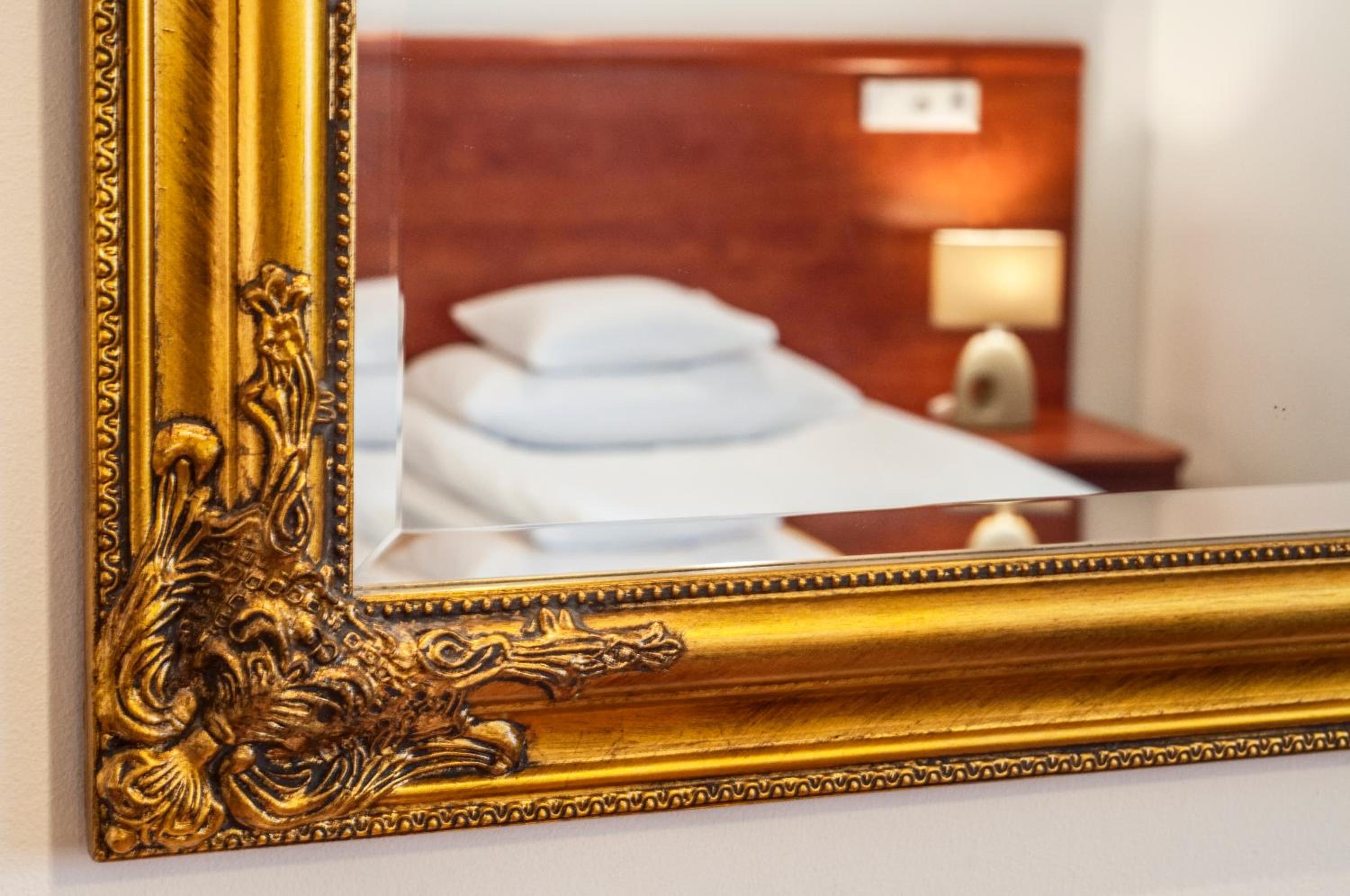 Twin Room - Photo 4