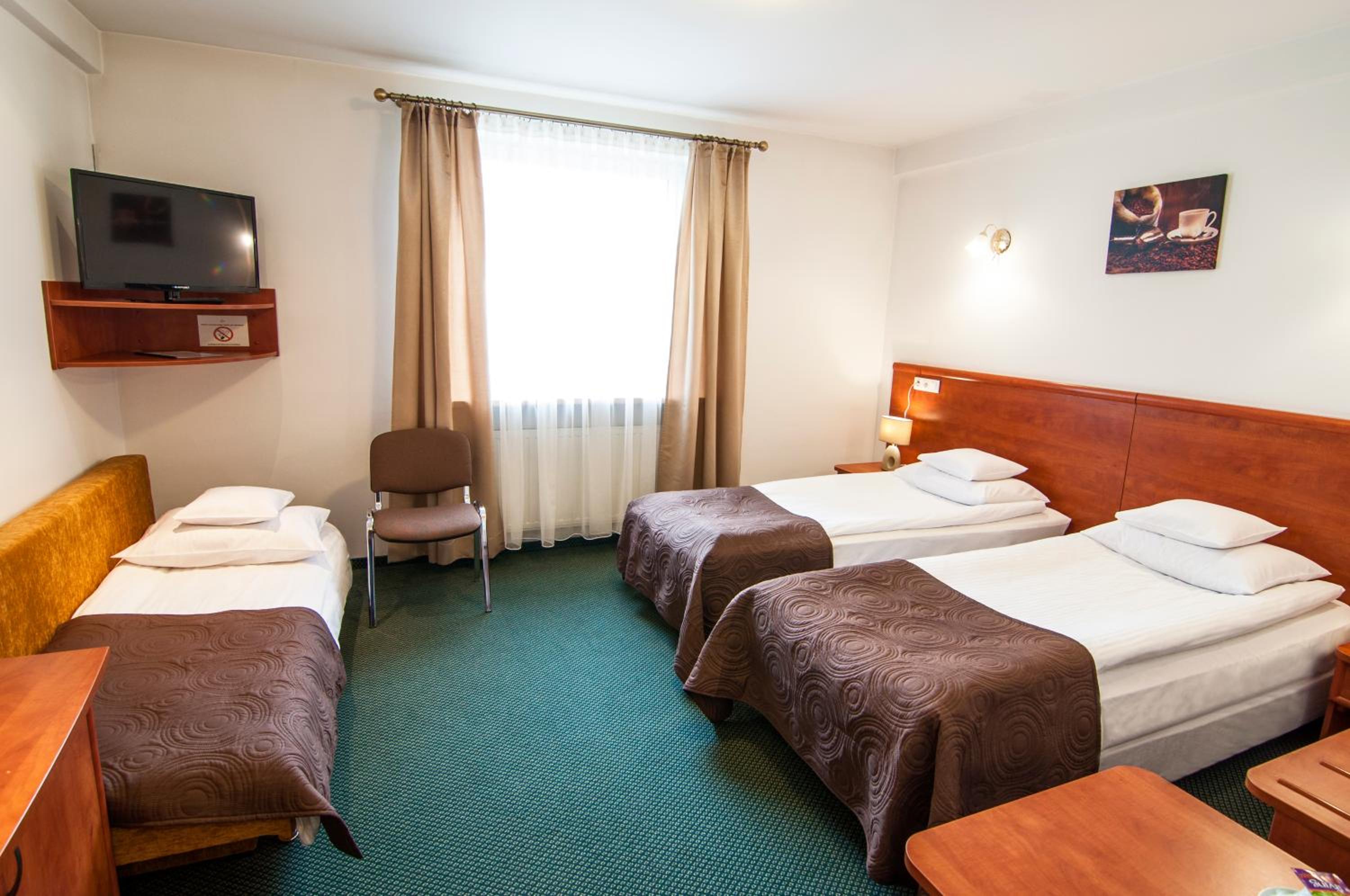Triple Room - Photo 5