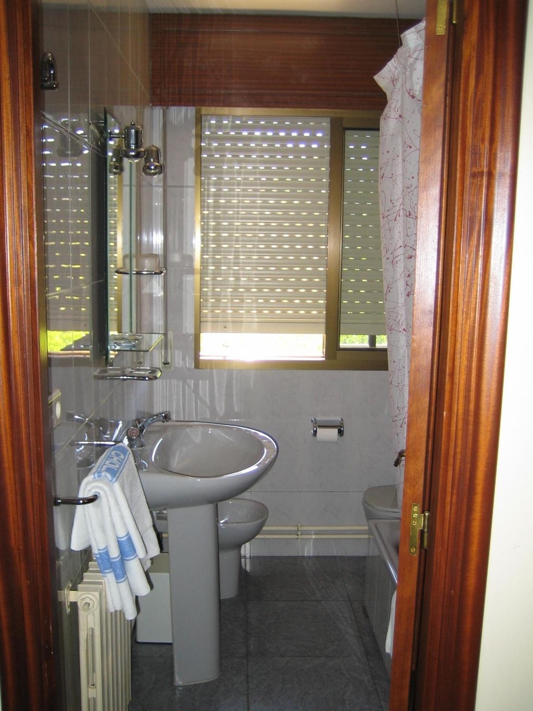 Double or Twin Room photo 3