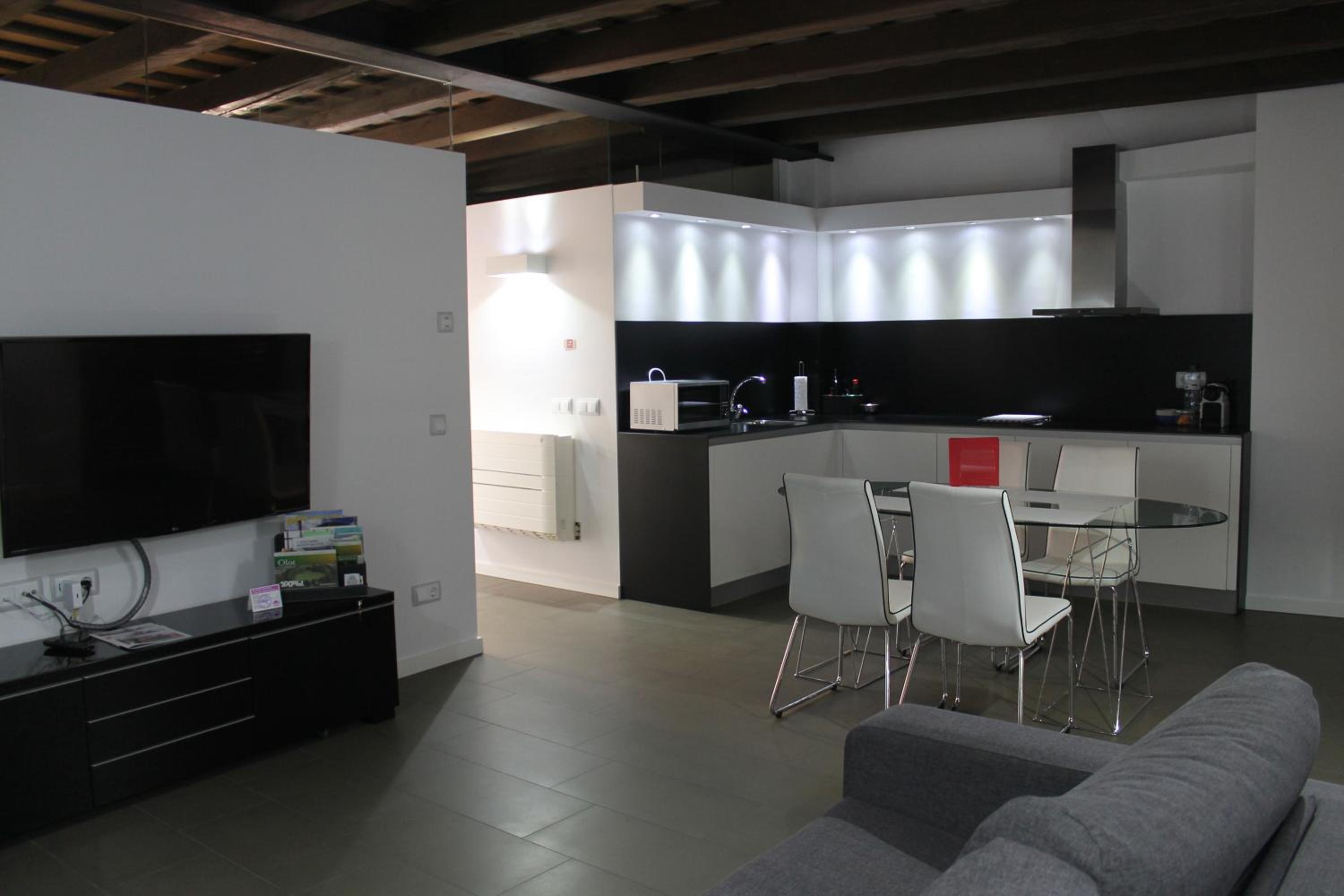 Superior Apartment photo 3