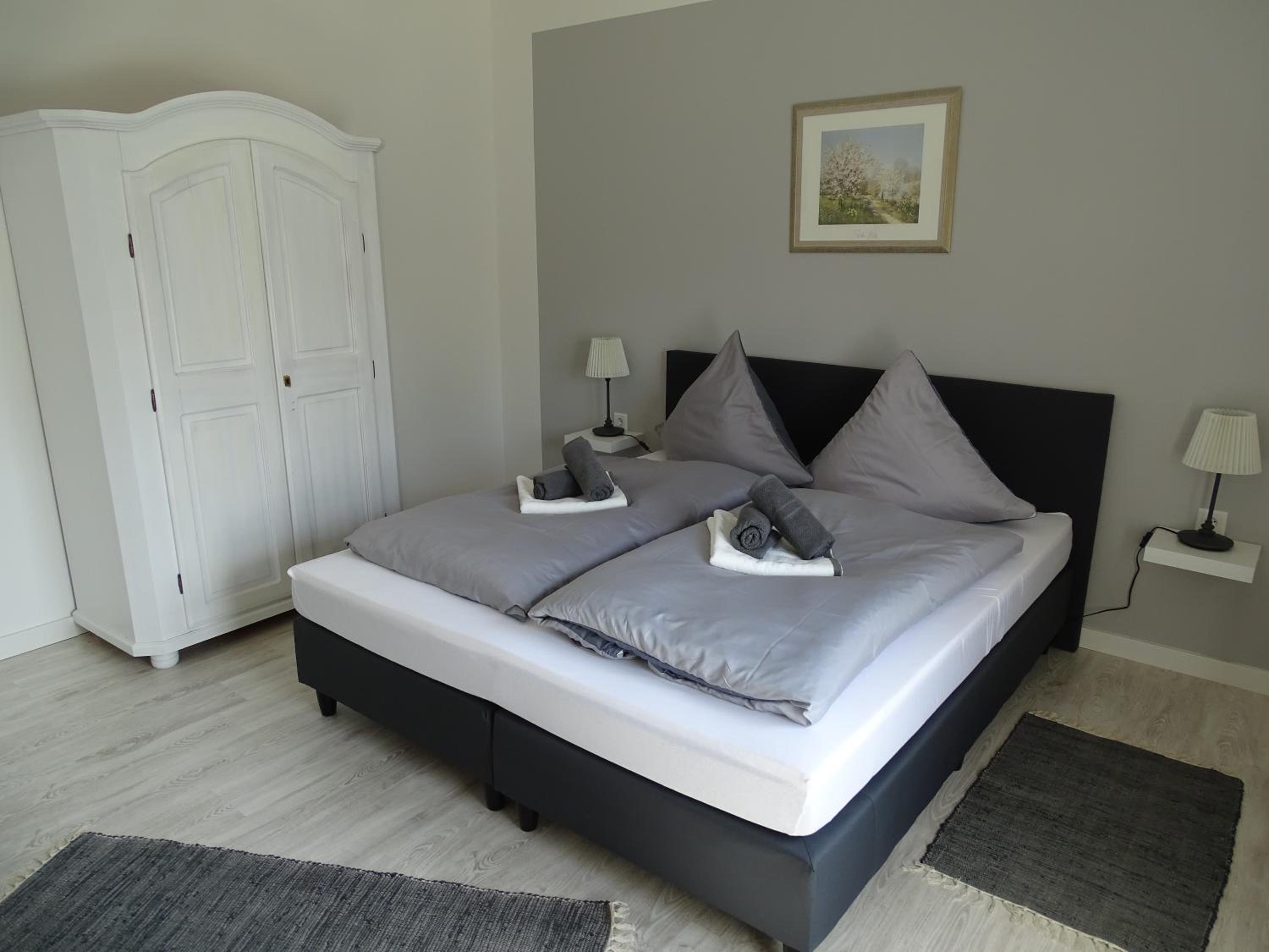 Double Room - Photo 1