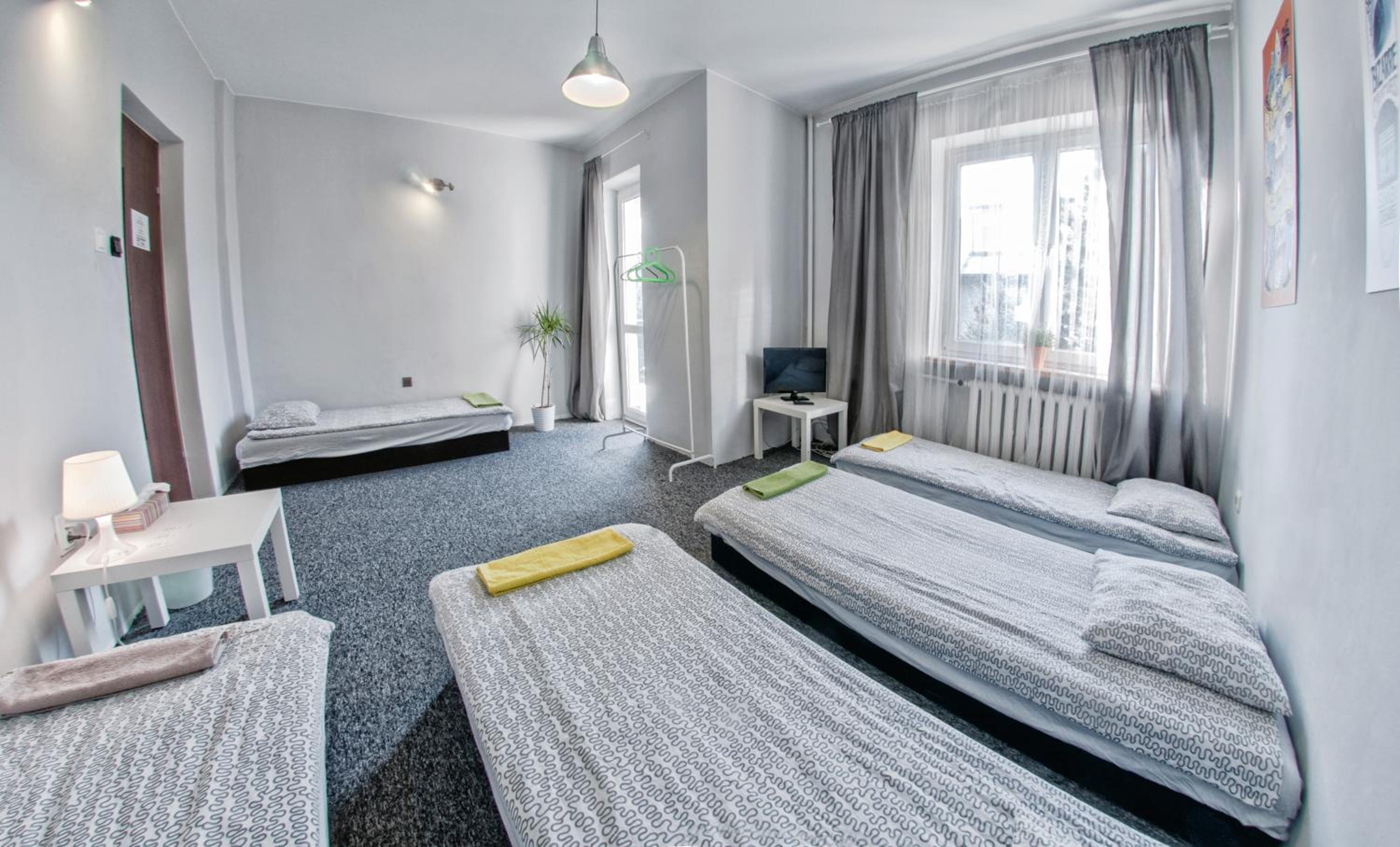 Quadruple Room - Photo 3
