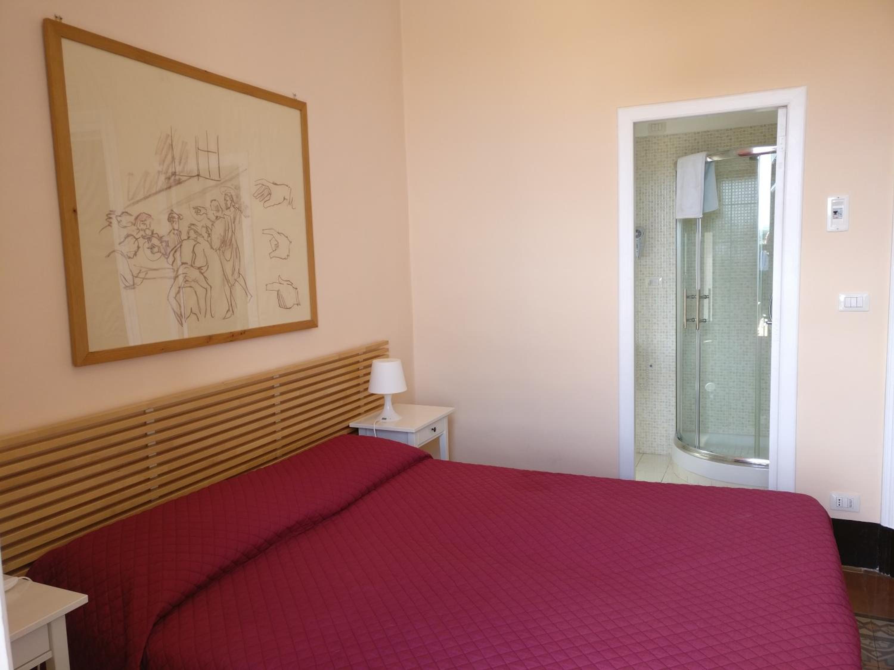 Deluxe Double or Twin Room with Balcony - Photo 1