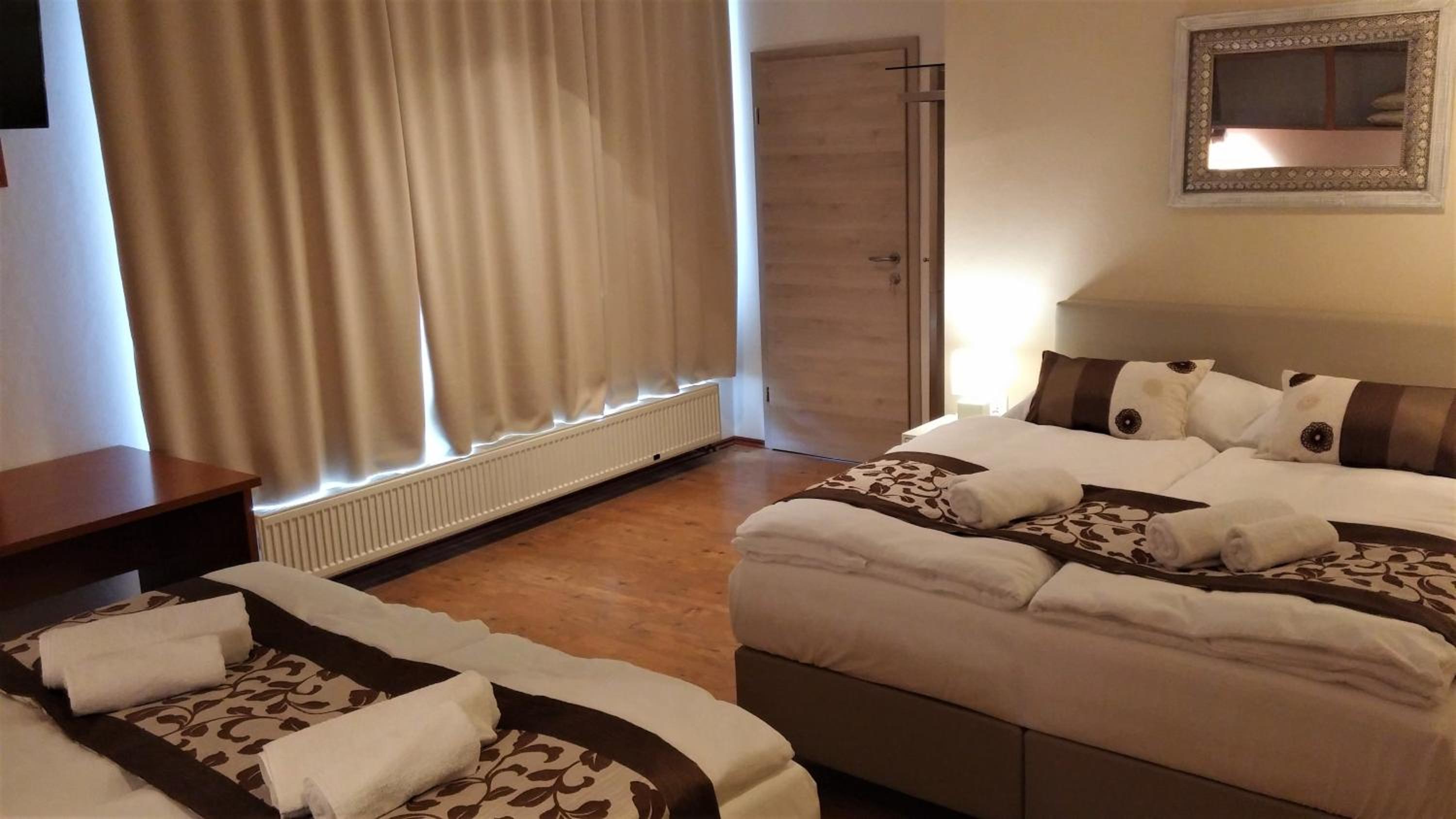 Luxury Quadruple Room photo 2