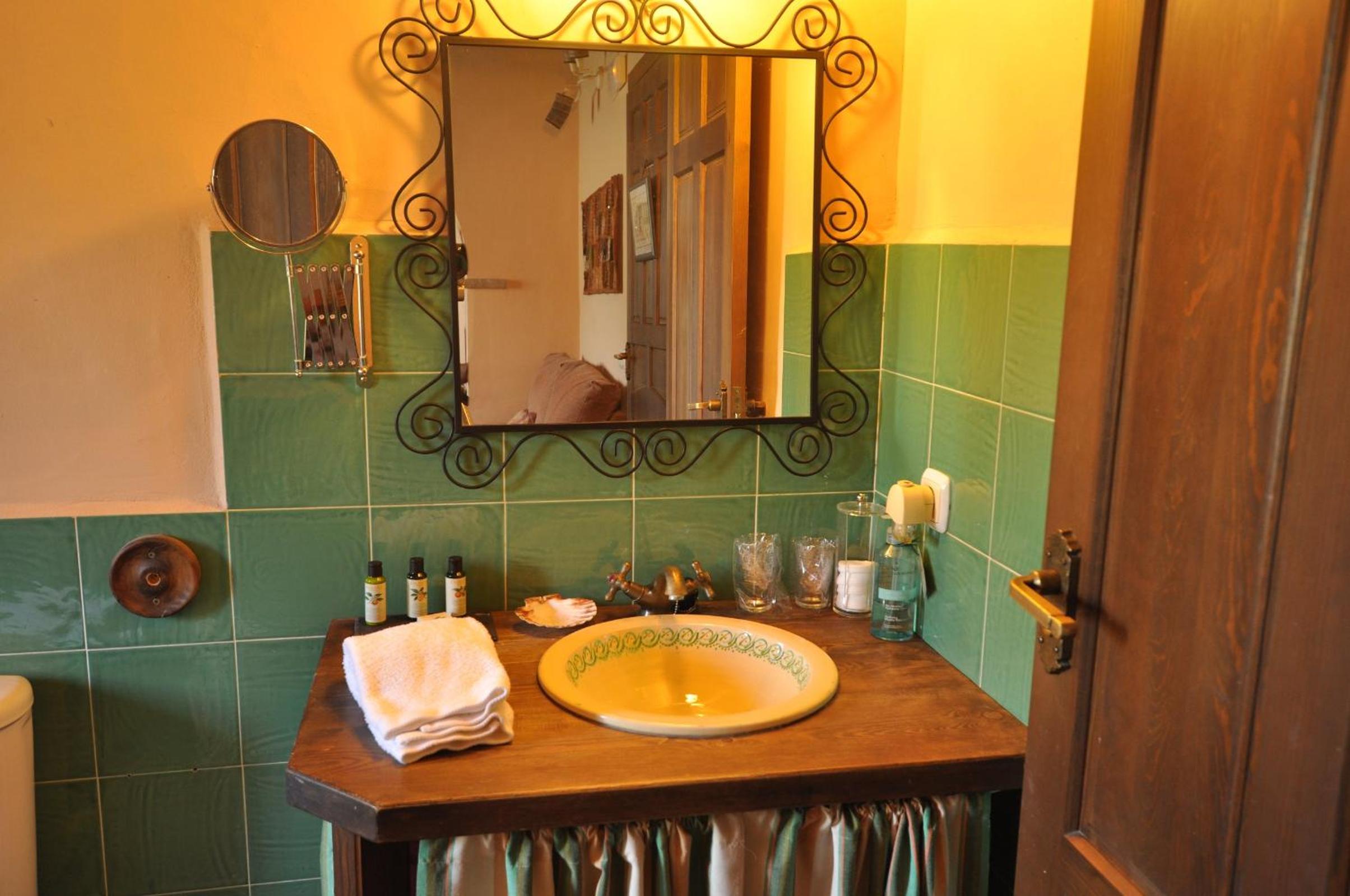 Double or Twin Room photo 2