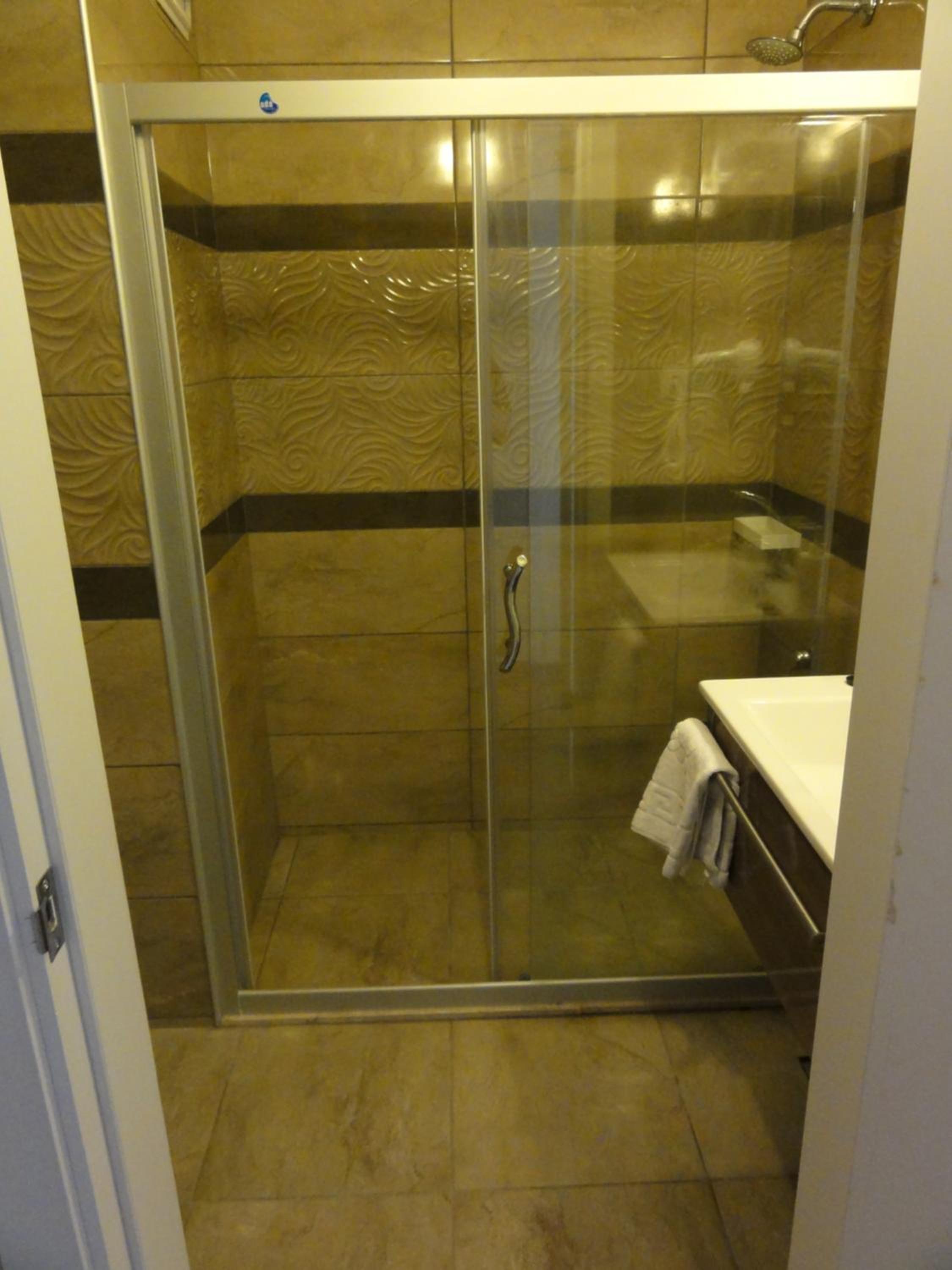 Double or Twin Room - Photo 12