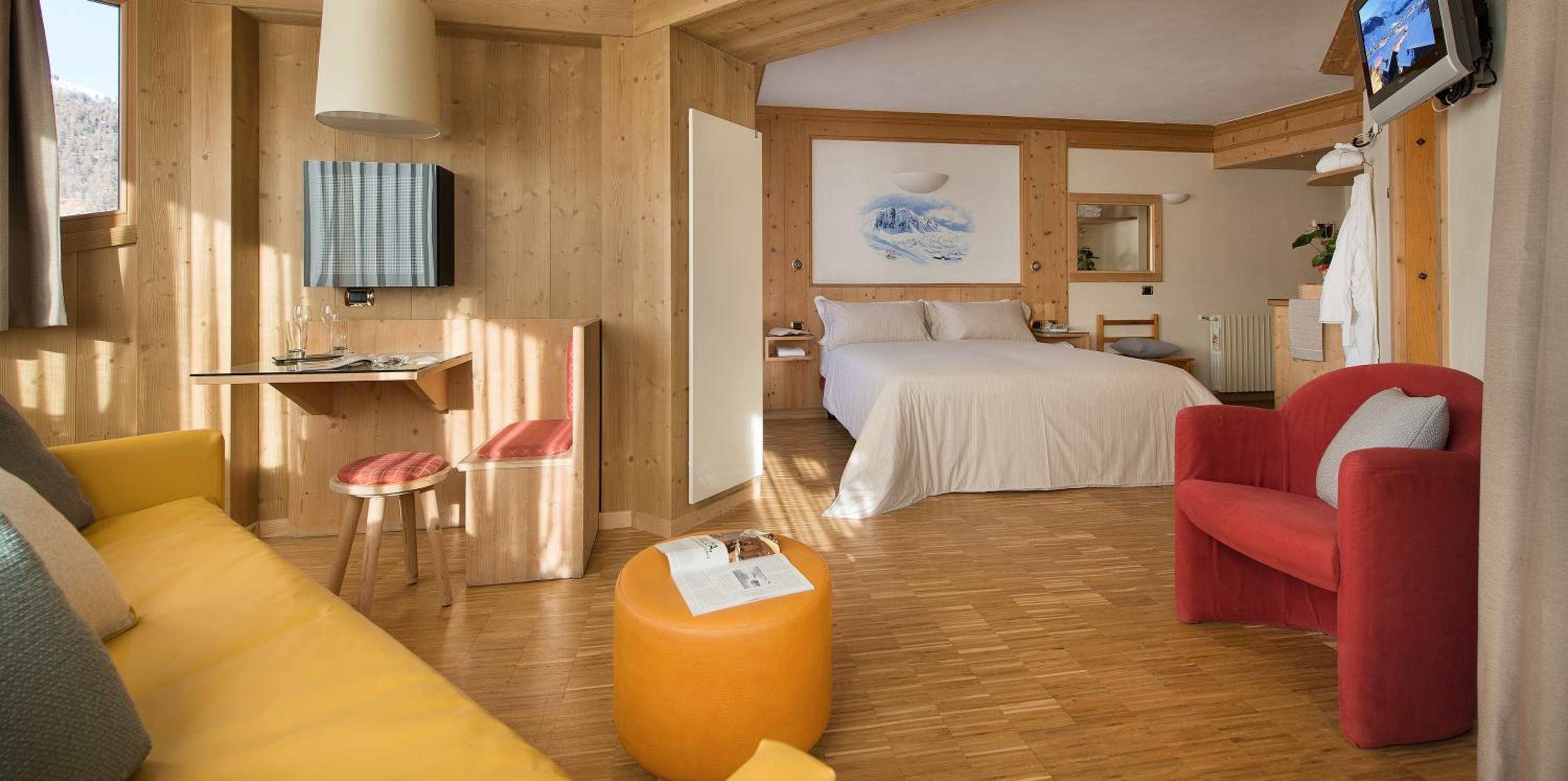 Junior Suite - Photo 1