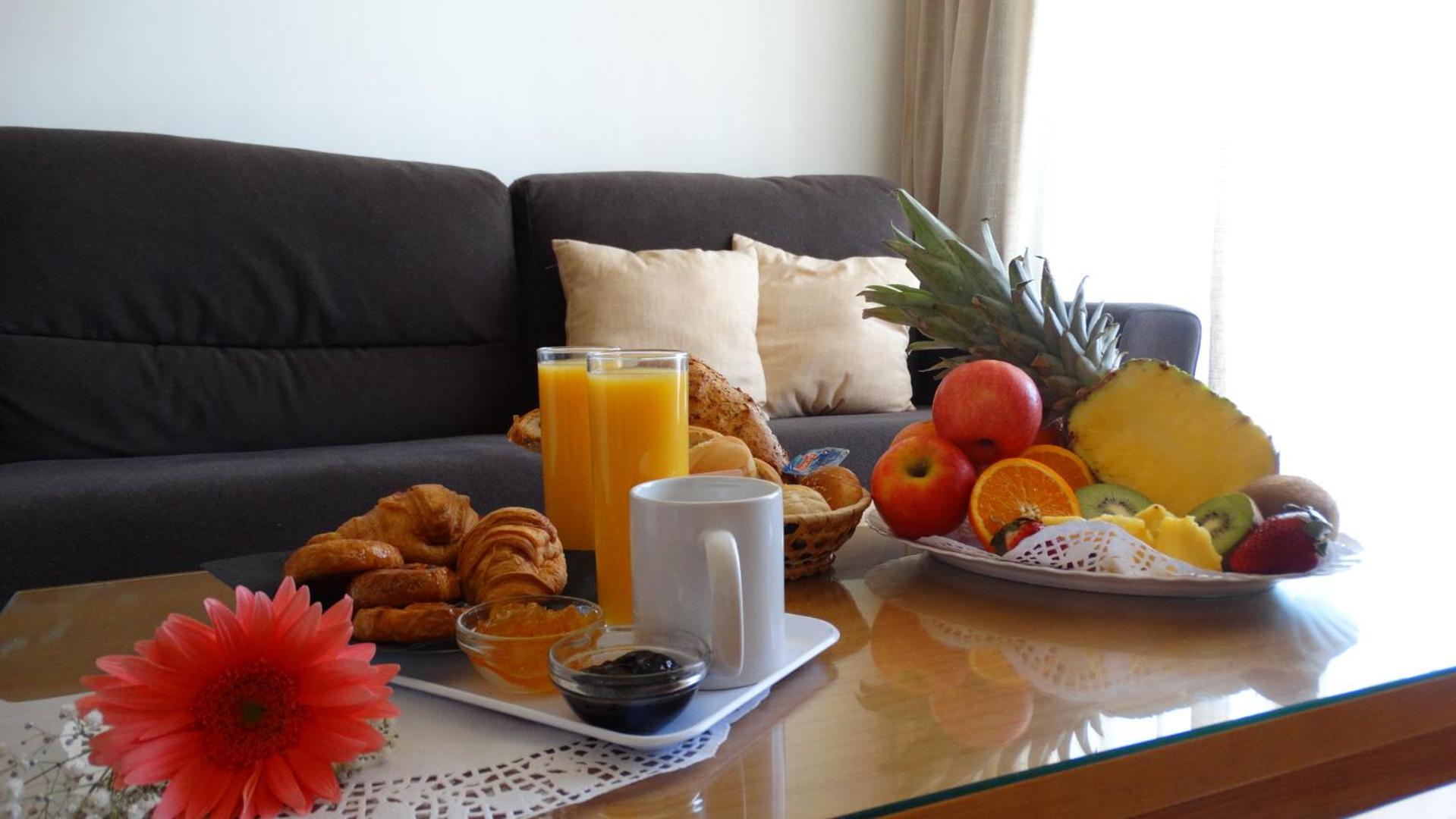  One-Bedroom Apartment  (3 Adults) - Photo 4