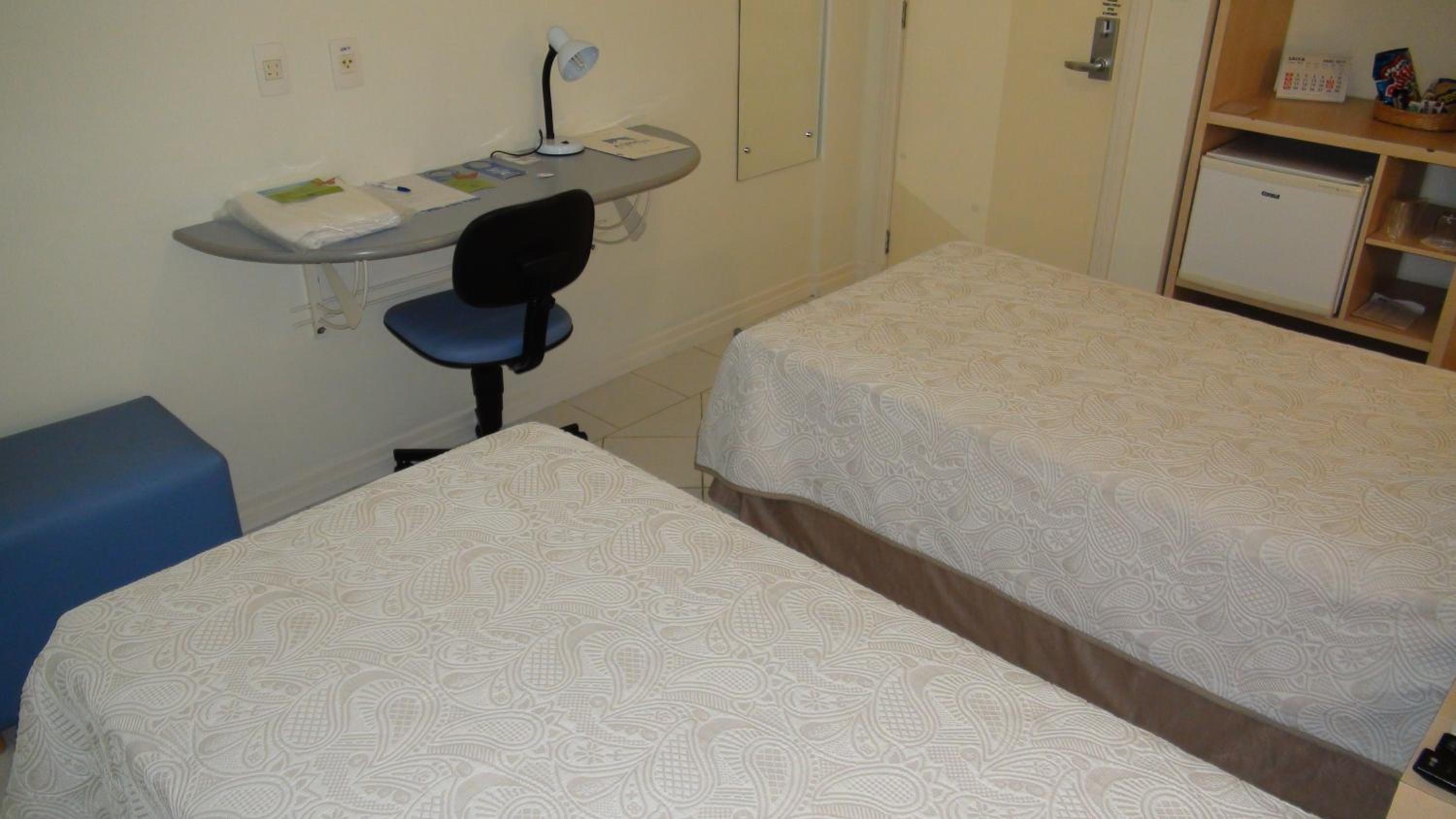 Deluxe Twin Room - Photo 3