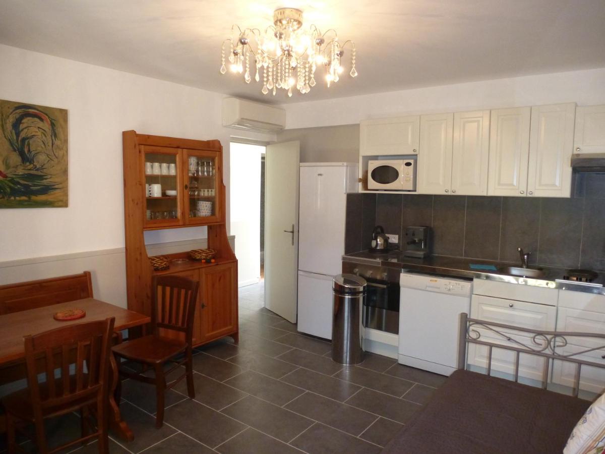 Apartment - Ground Floor photo 2