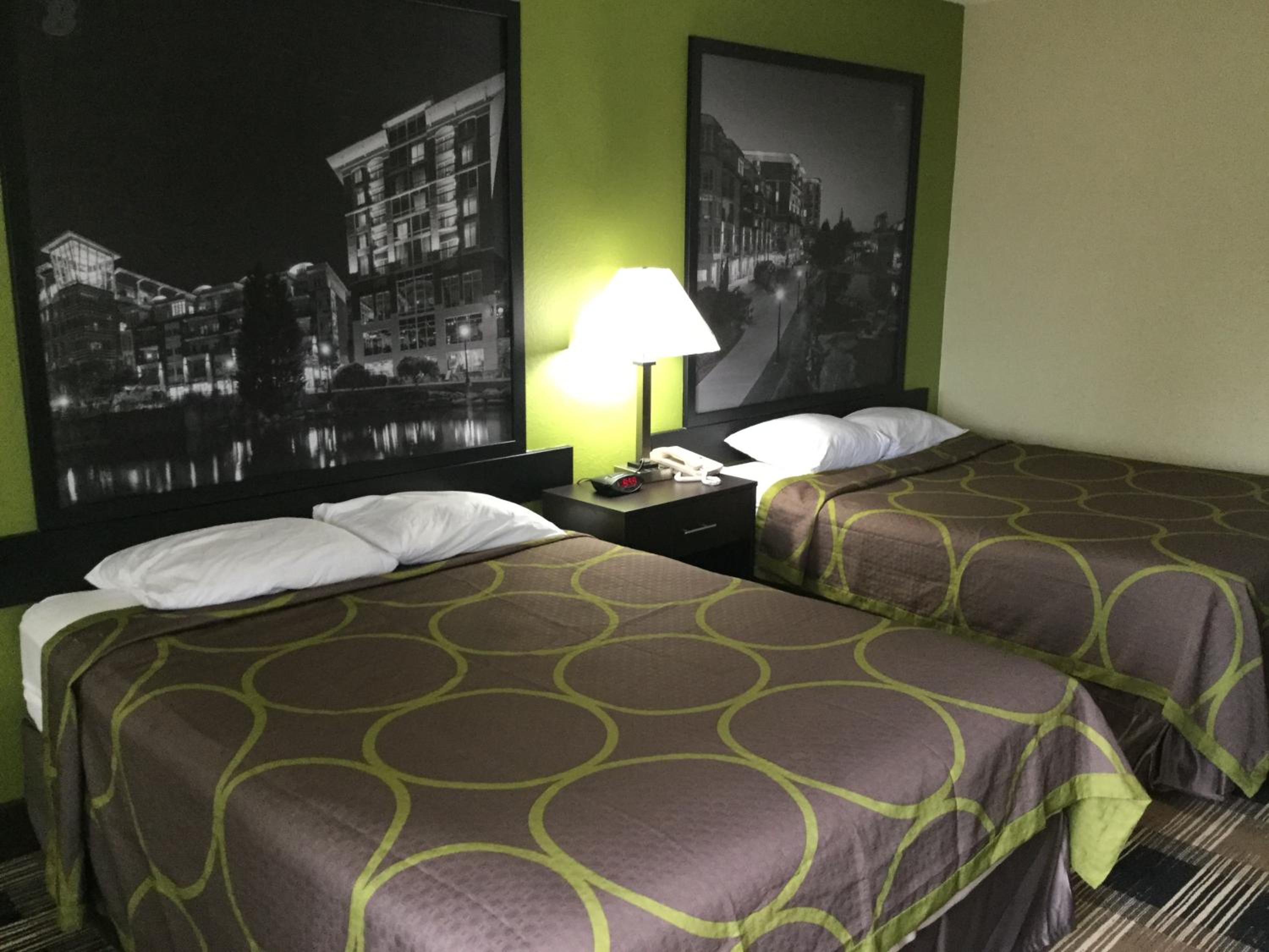Studio Suite with Two Queen Beds - Non-Smoking - Photo 3