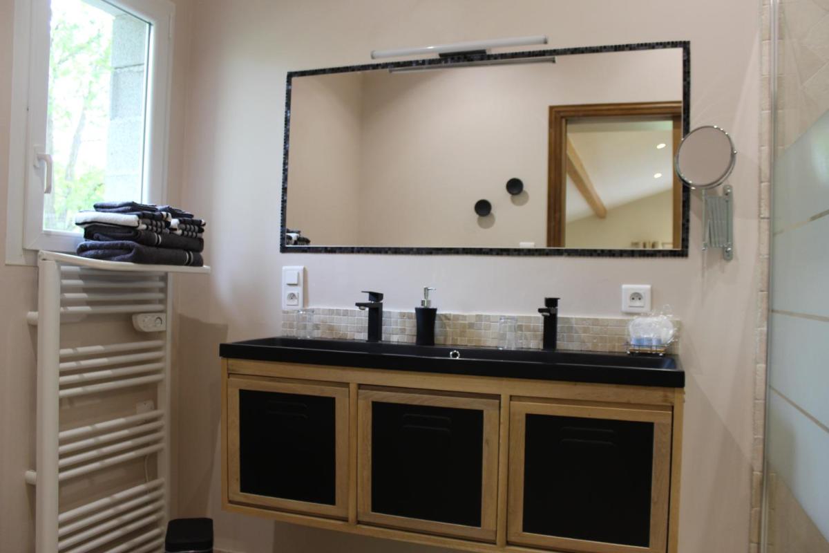 Superior King Room photo 2