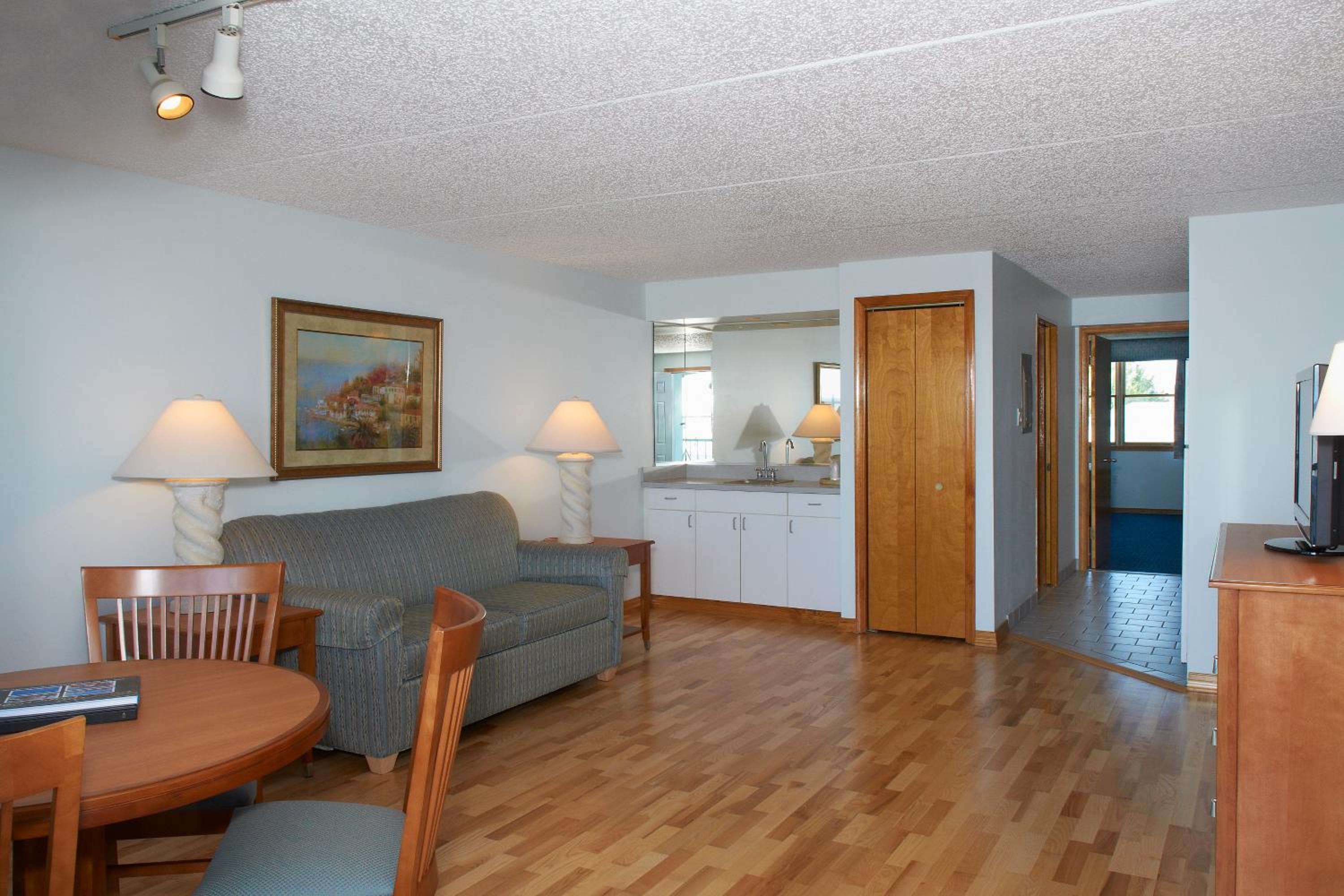 Two Room Ultra Suite, Balcony, No Ocean View