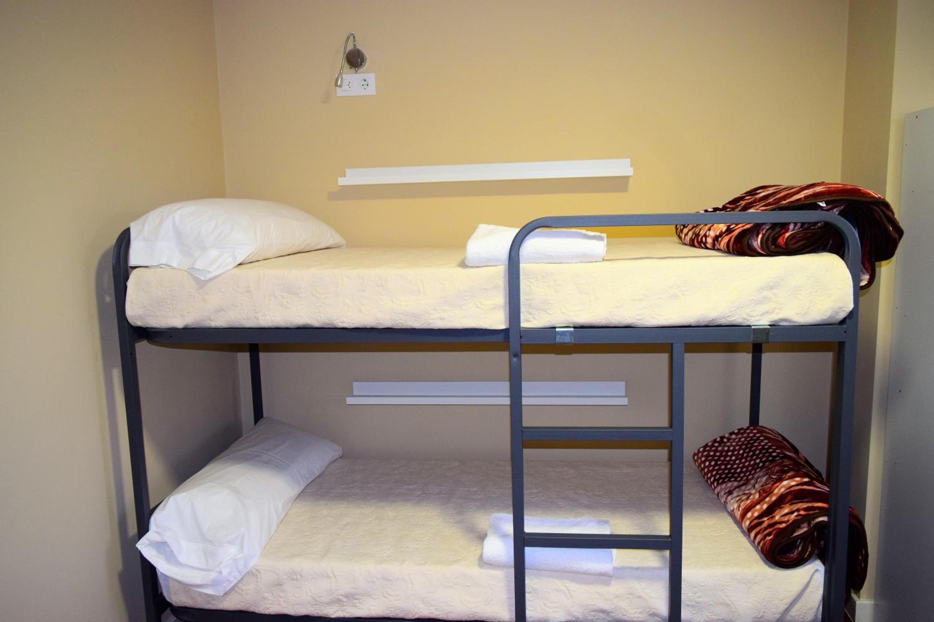 Bunk Bed in Mixed Dormitory Room
