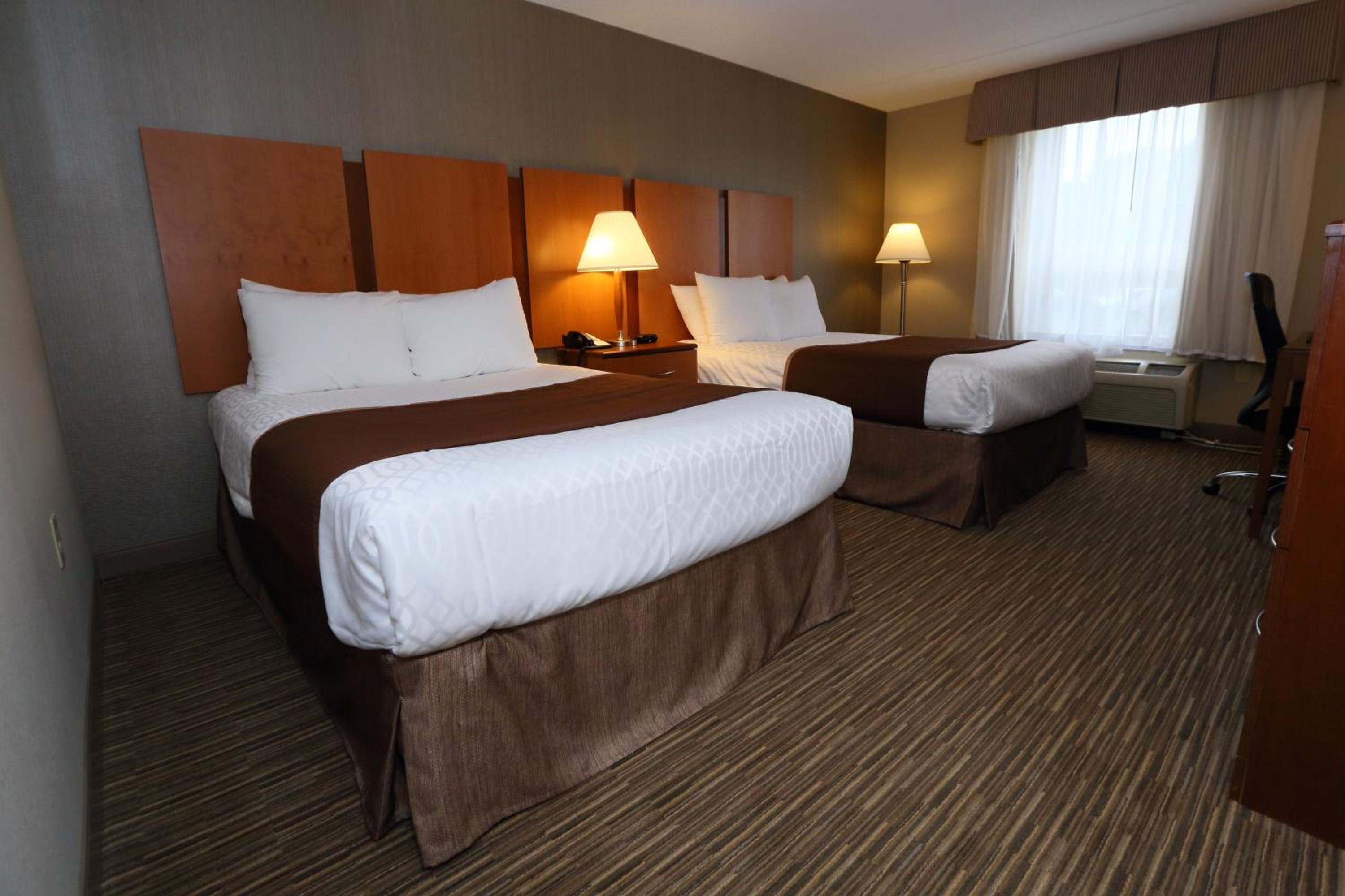Double Room with Two Double Beds - Non-Smoking - Photo 5