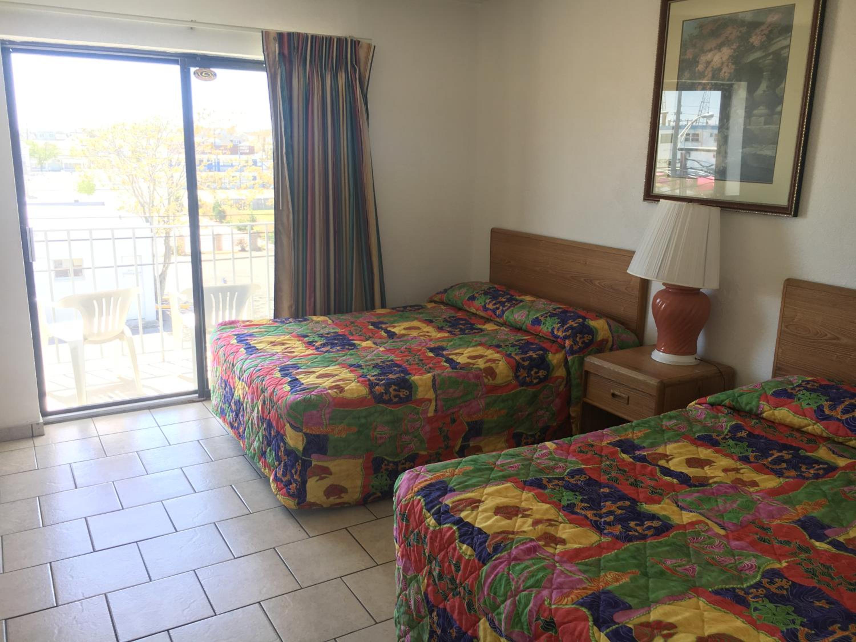 Family Suite with Kitchenette