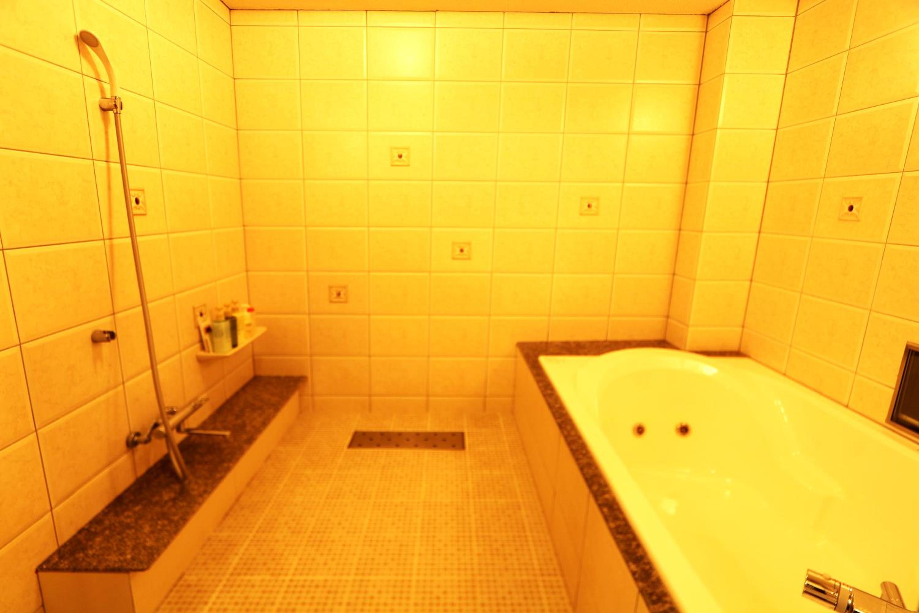Standard Double Room - Photo 4