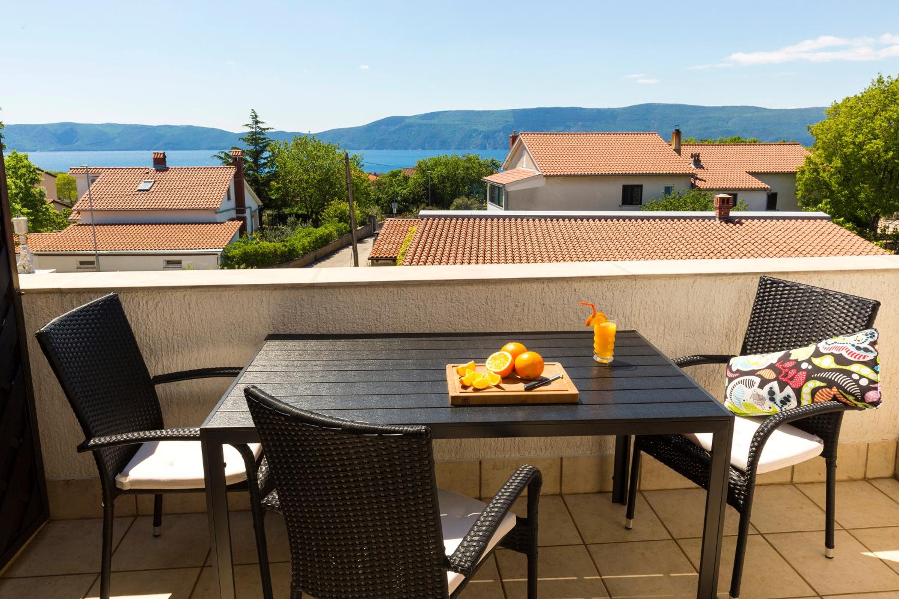Apartment with Sea View photo 2