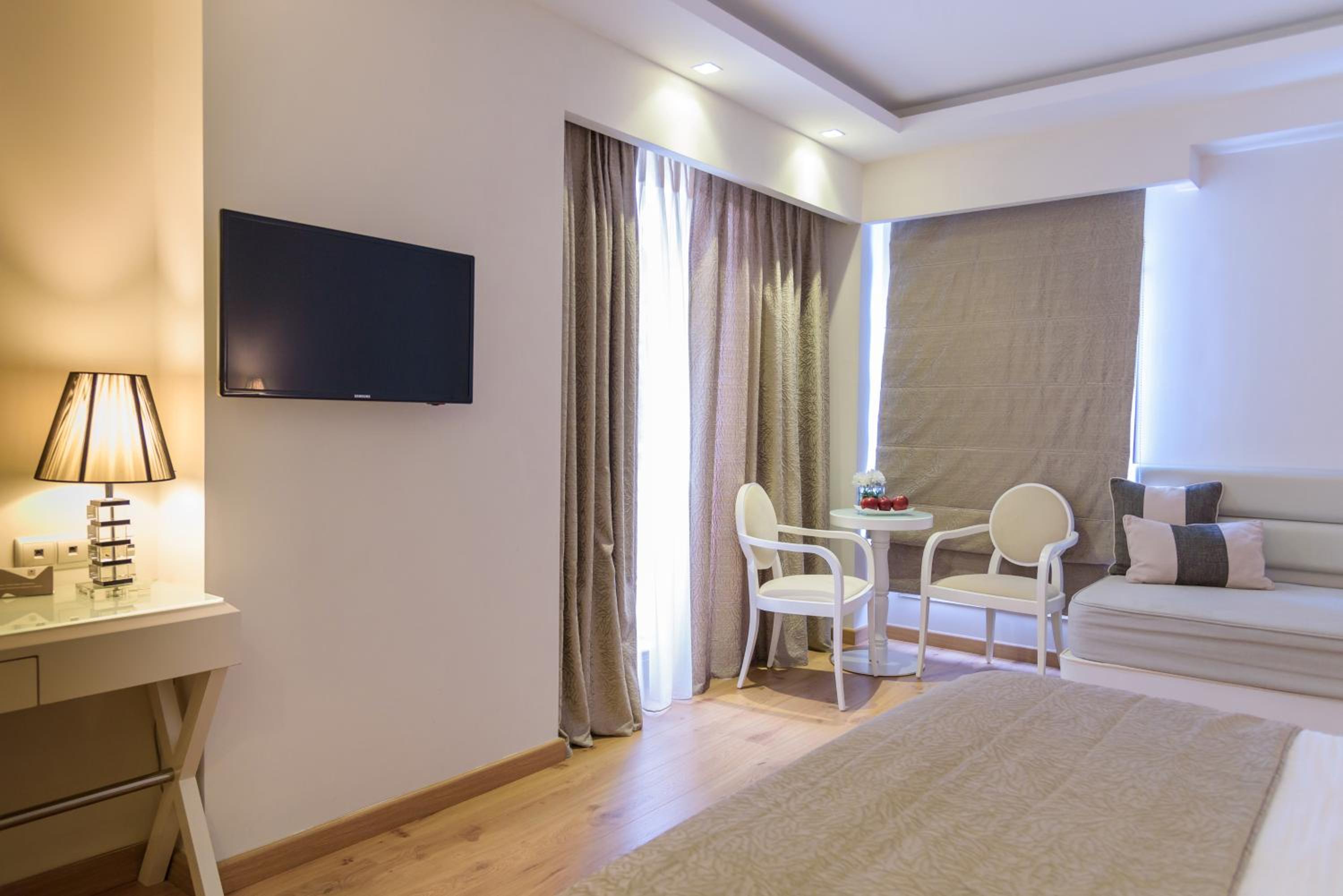 Triple Room - Photo 10