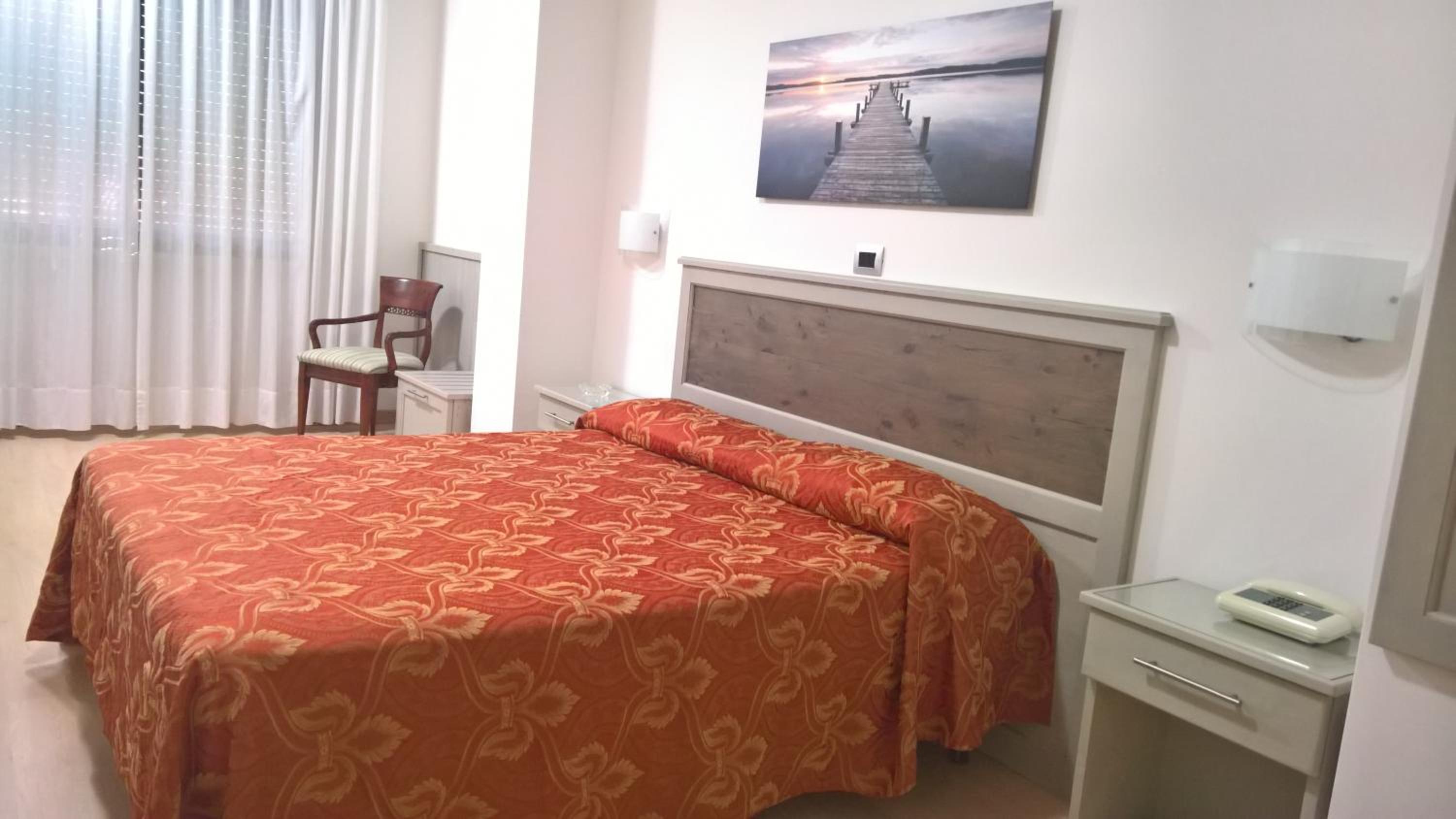 Superior Triple Room - Photo 3