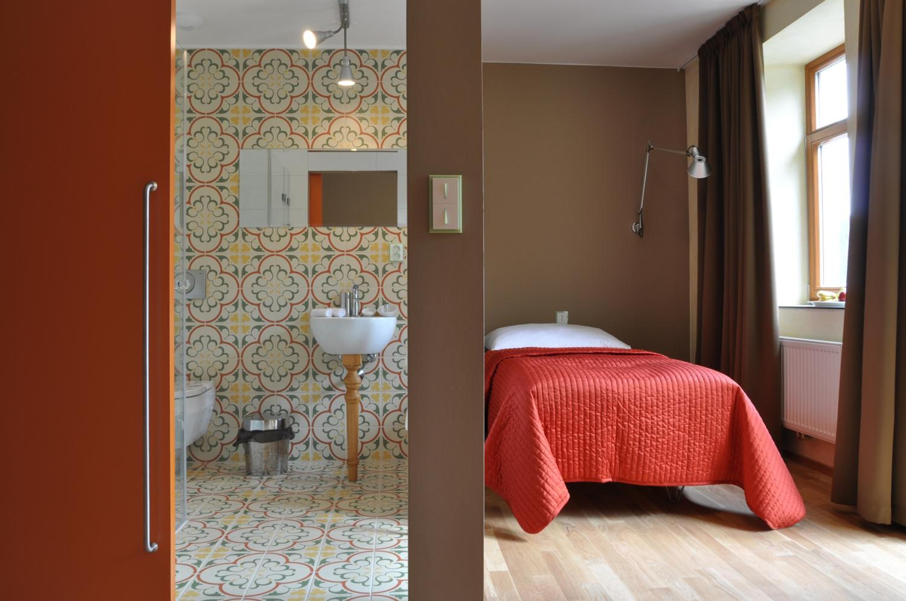 Double or Twin Room with Balcony photo 2