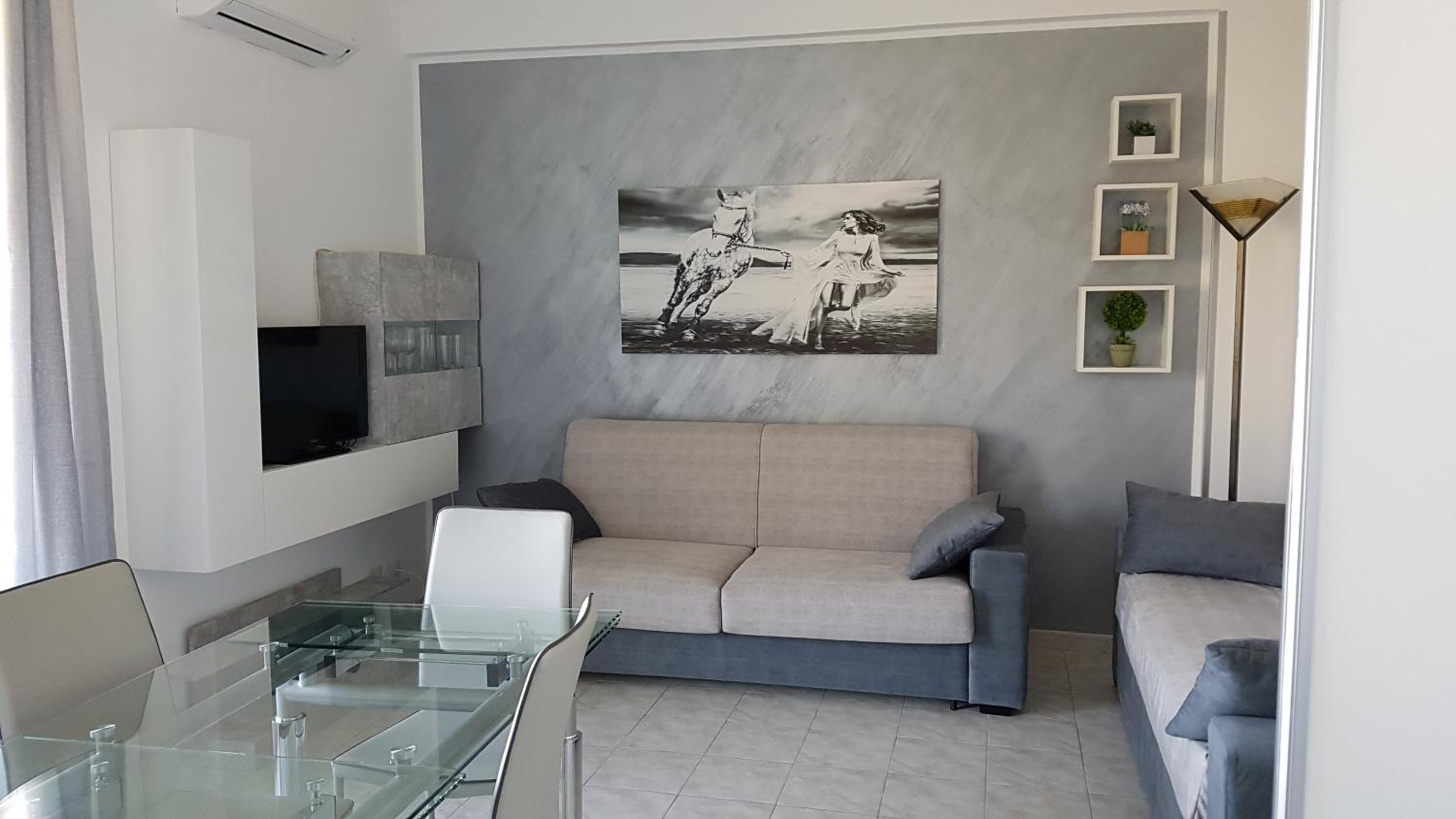 Superior Apartment with Balcony and Sea View photo 1