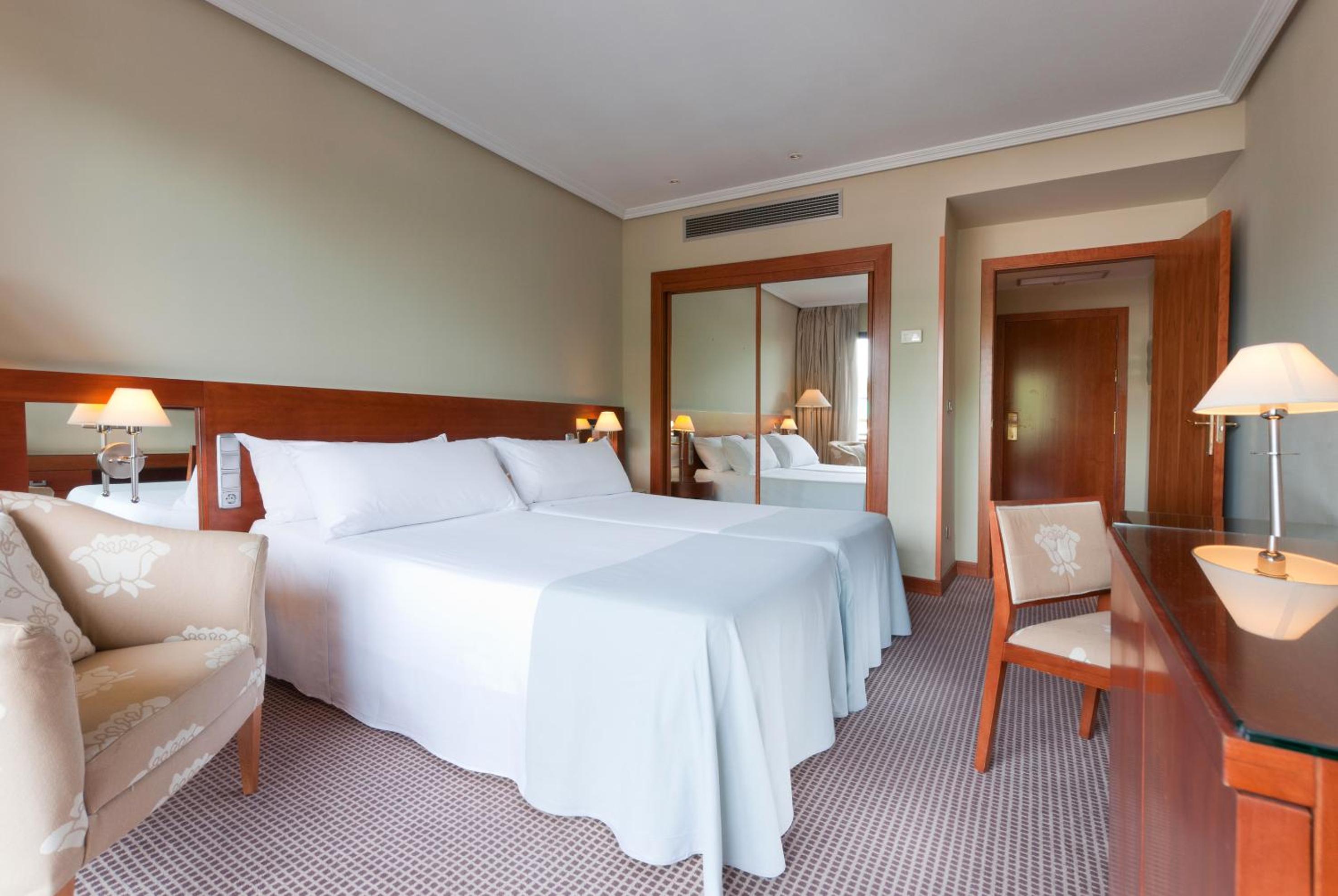 Triple Room - Photo 1