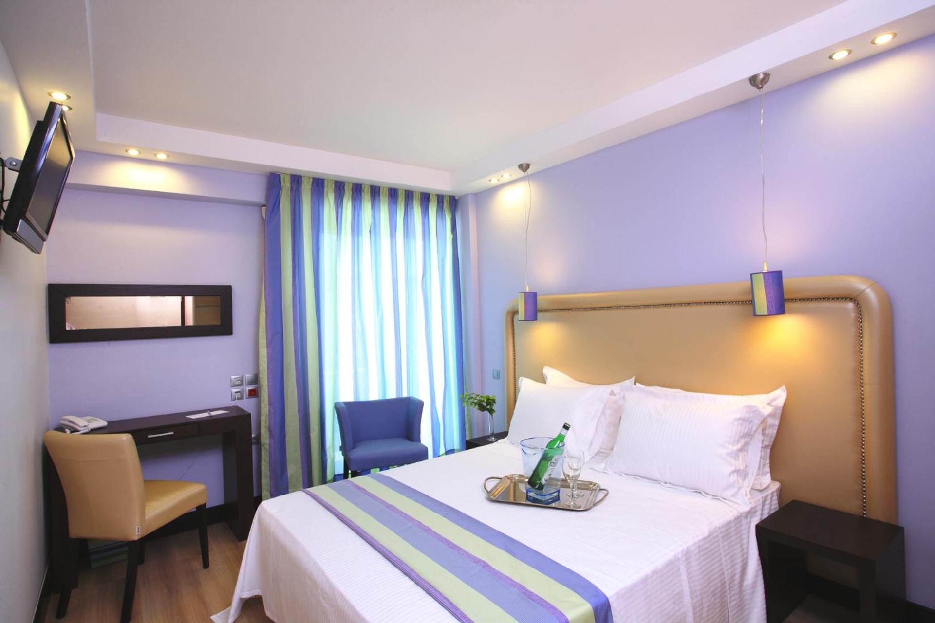 Standard Double or Twin Room - Photo 1