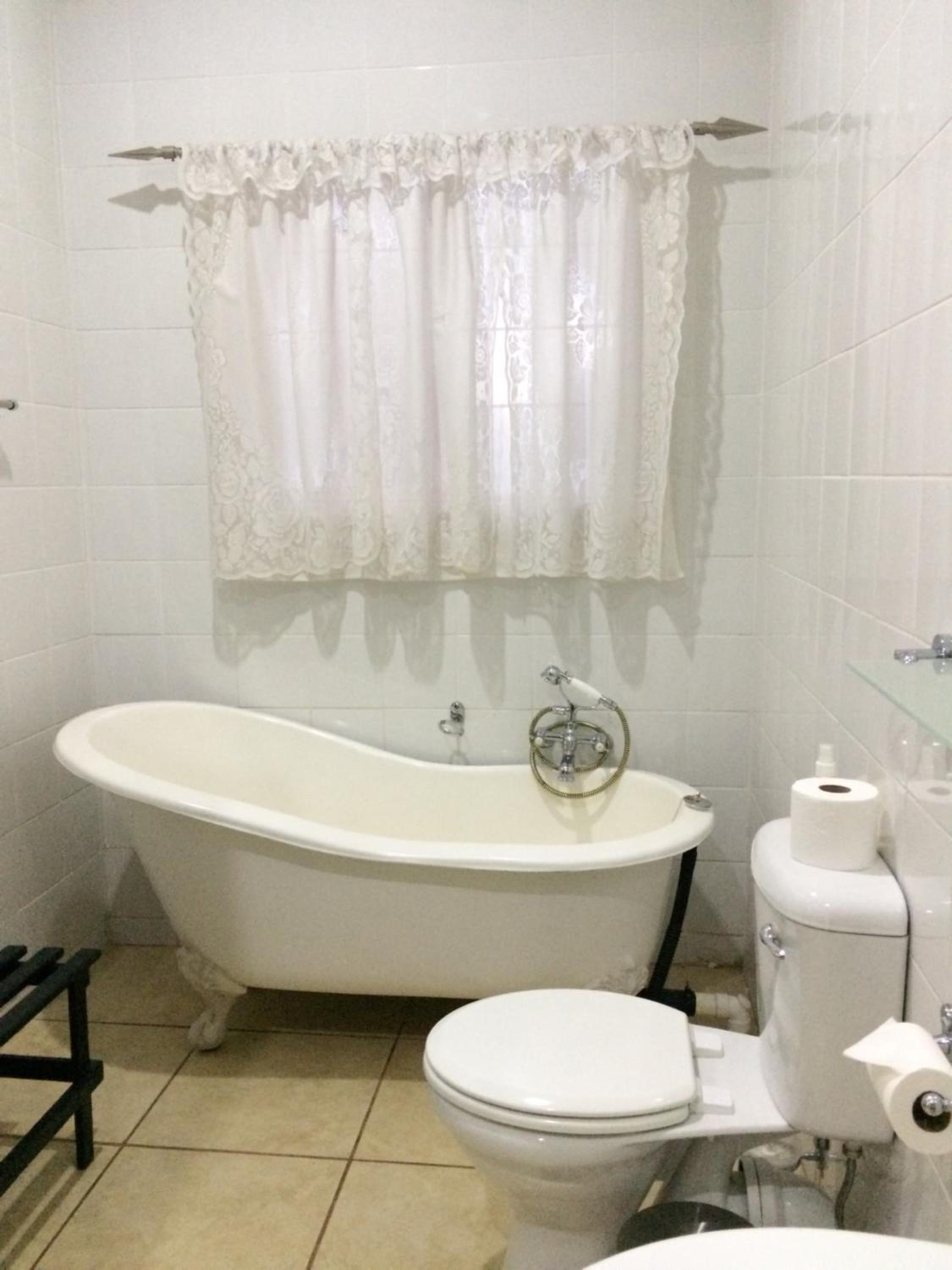 Luxury Triple Room - Photo 9