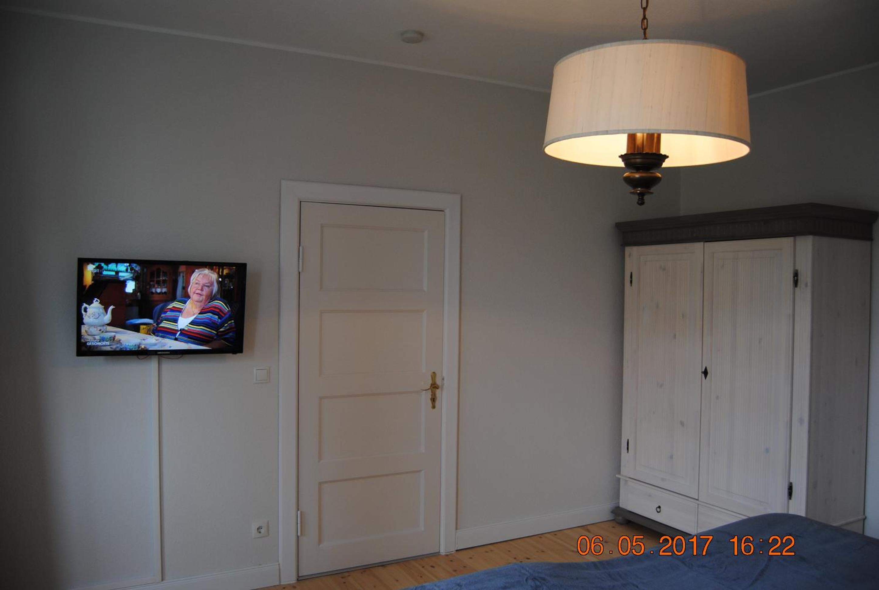 Two-Bedroom Apartment photo 3