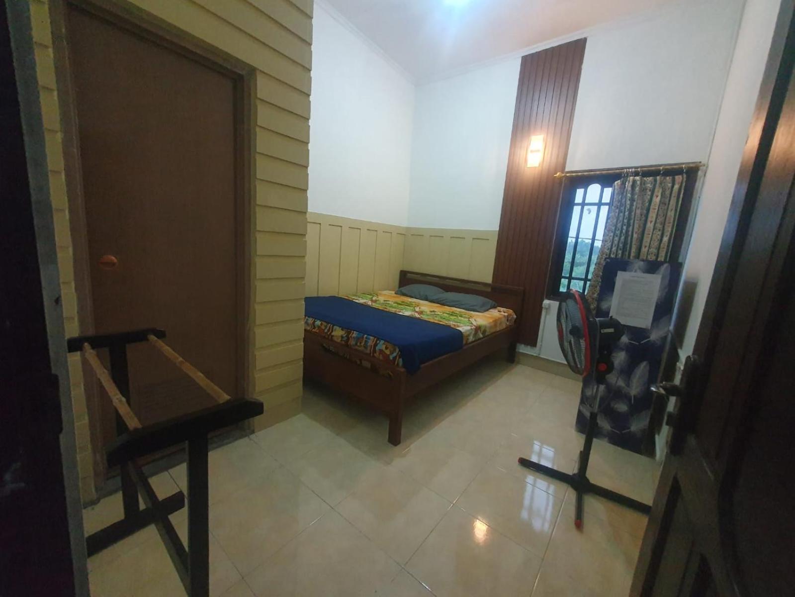 Deluxe Double Room with Shower