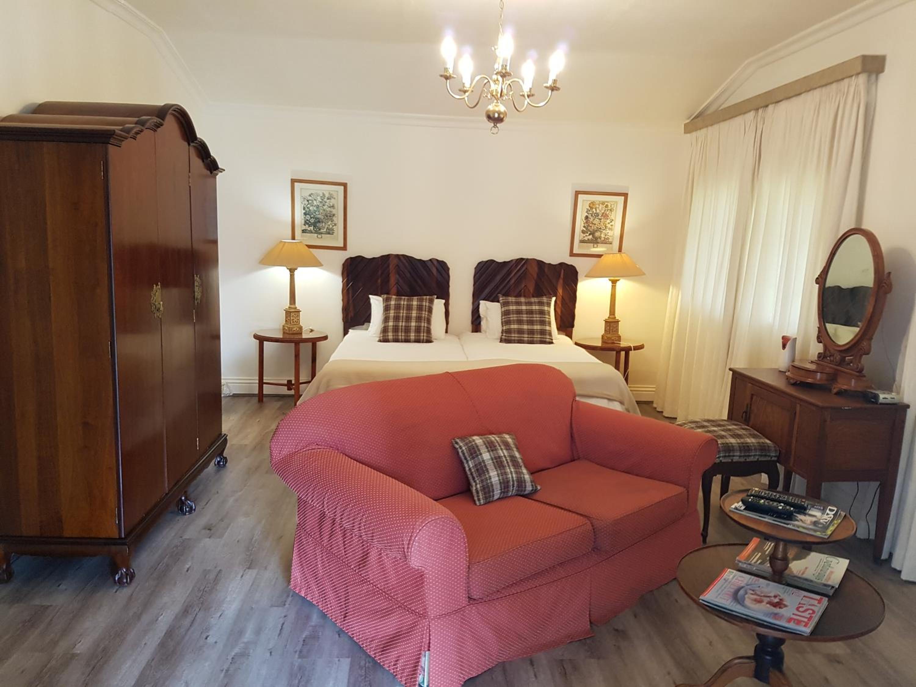 Standard Twin Room photo 1