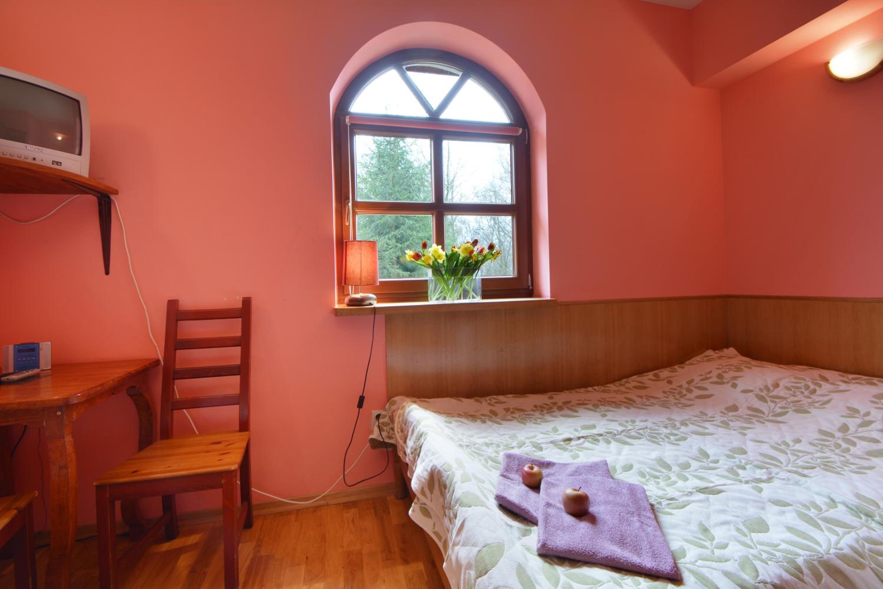 Basic Triple Room photo 3