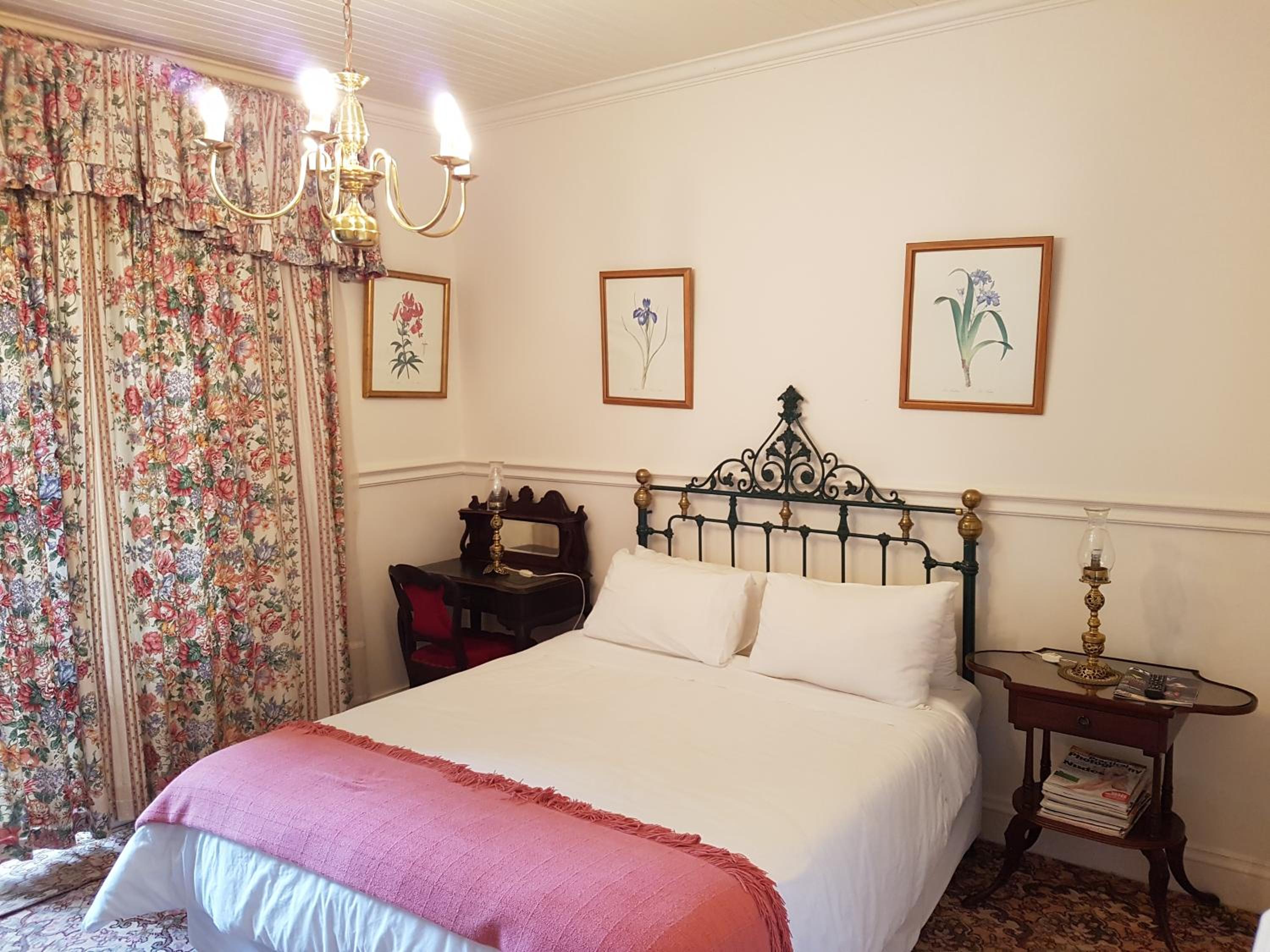 Standard Double or Twin Room photo 1