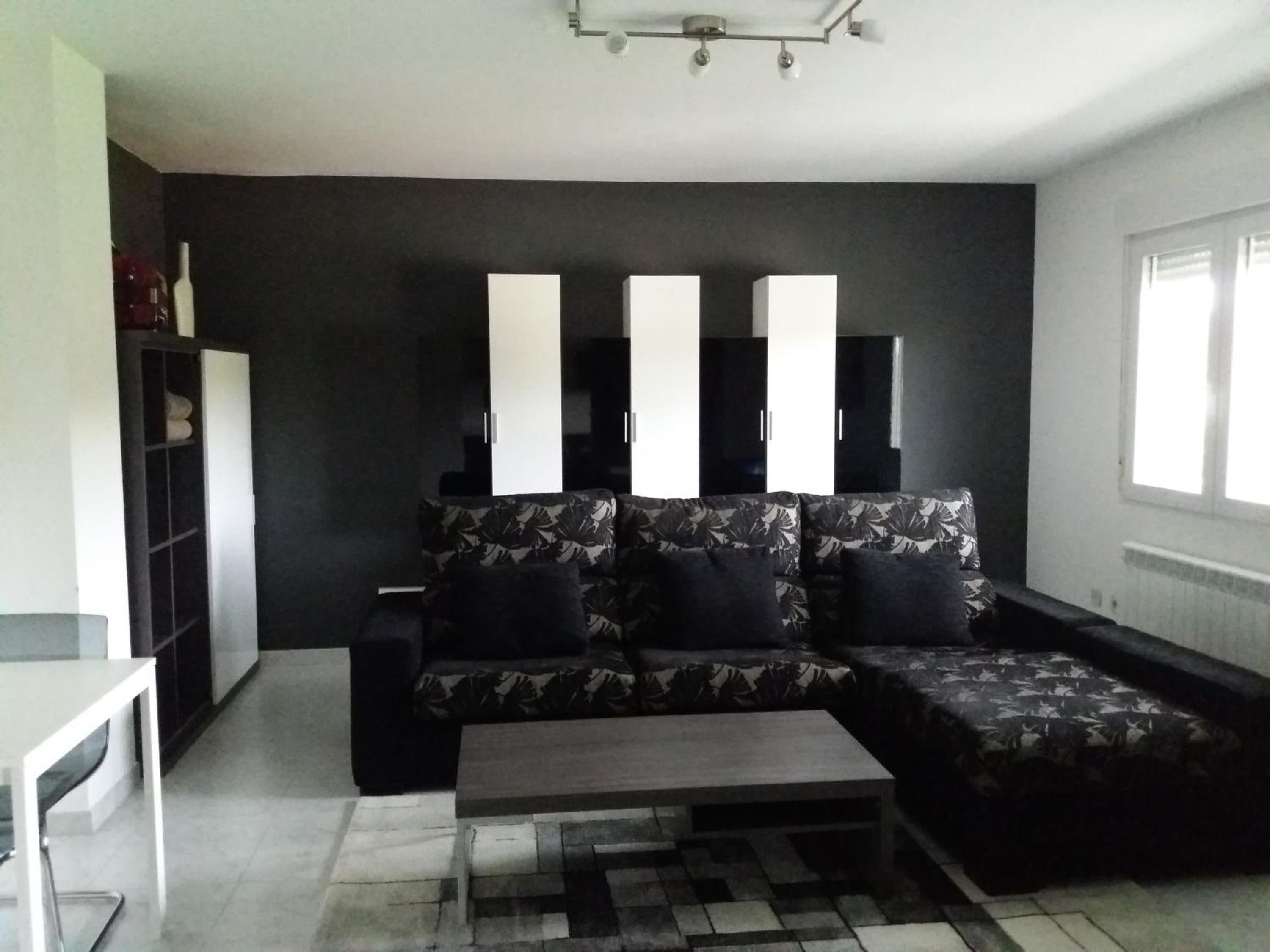 Apartamento de Cuatro Habitaciones