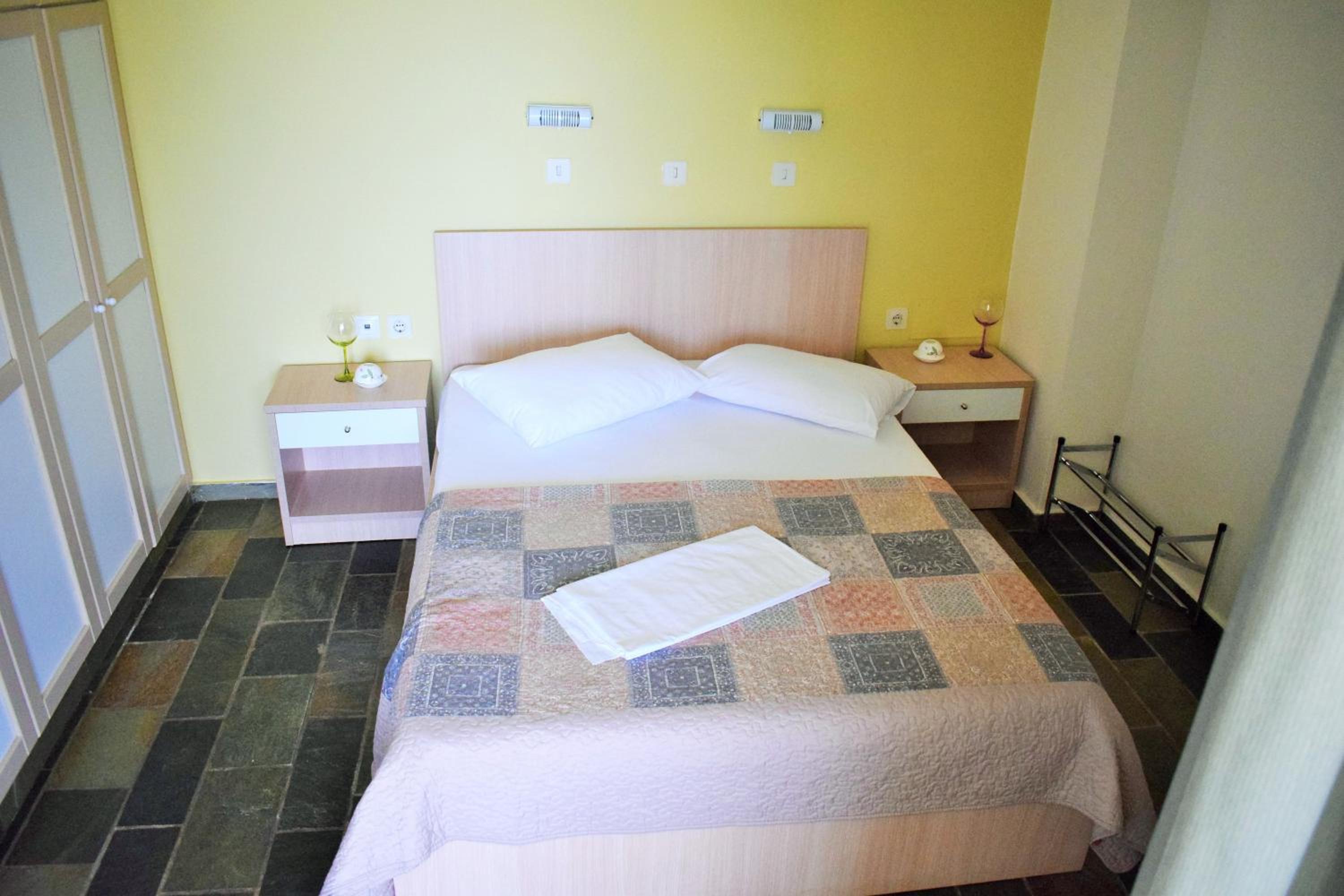 Apartamento Superior de Um Quarto com Vista para o Jardim (5 adultos)