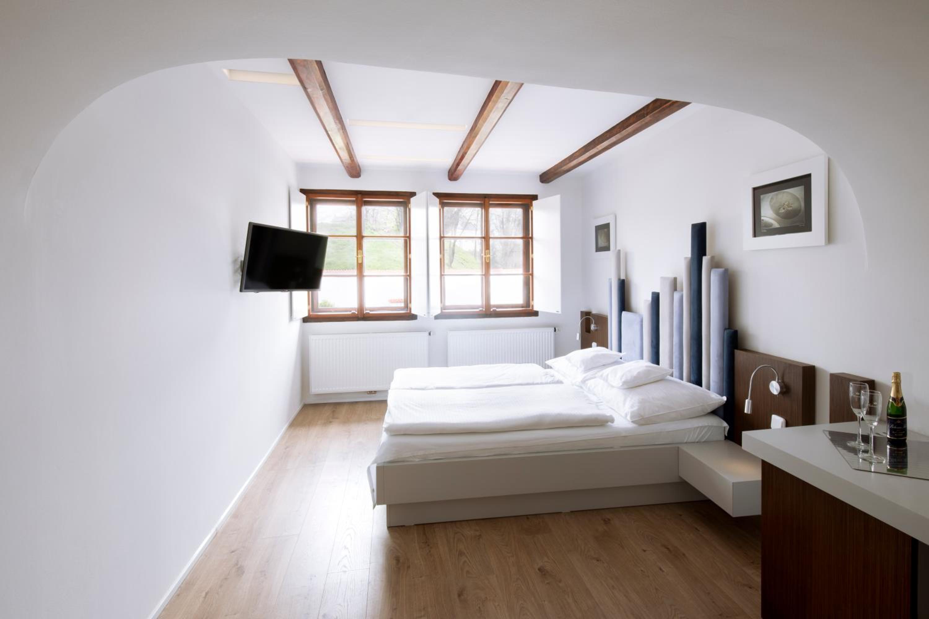 Superior Double Room - Photo 1