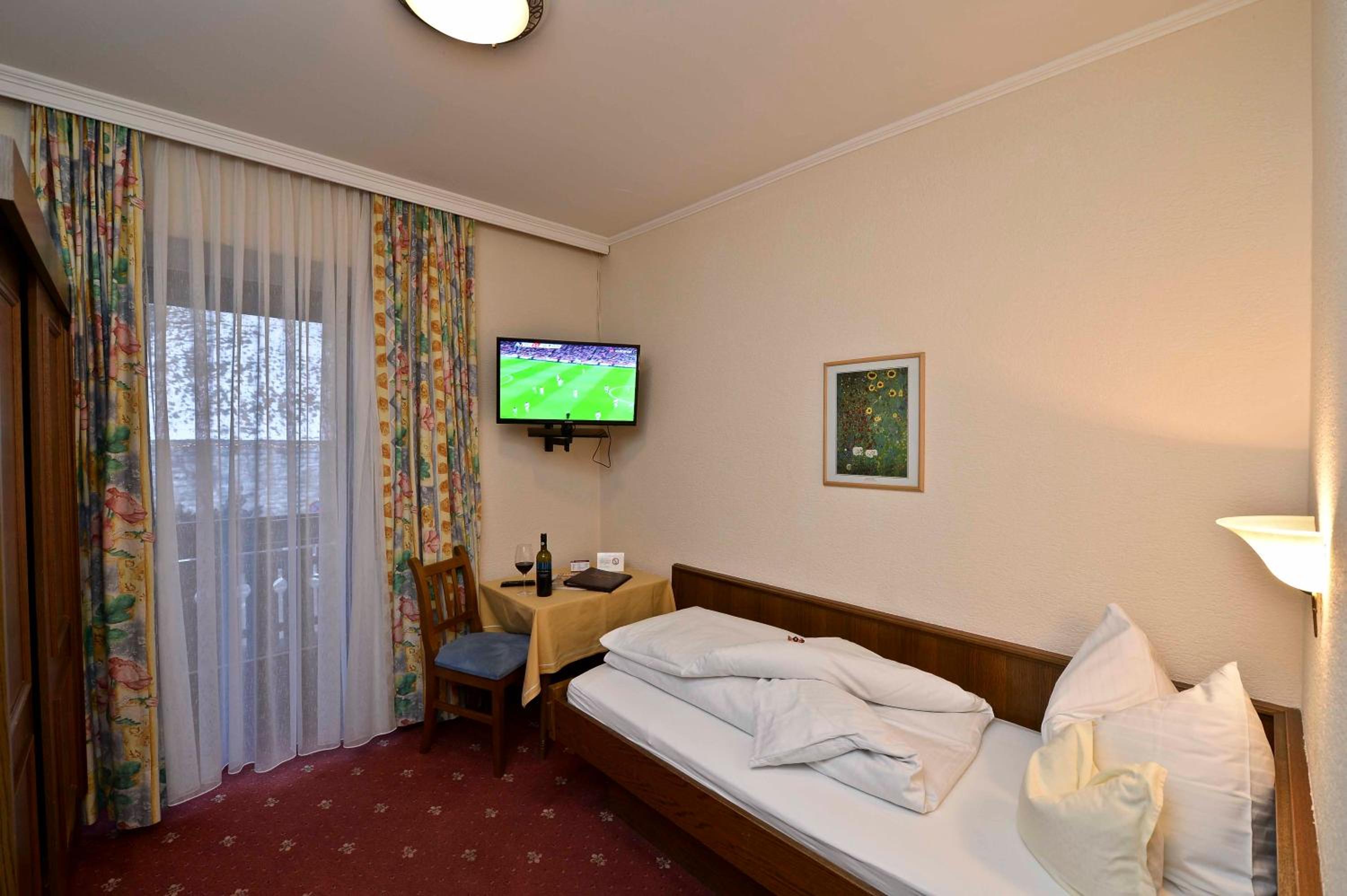 Single Room photo 1