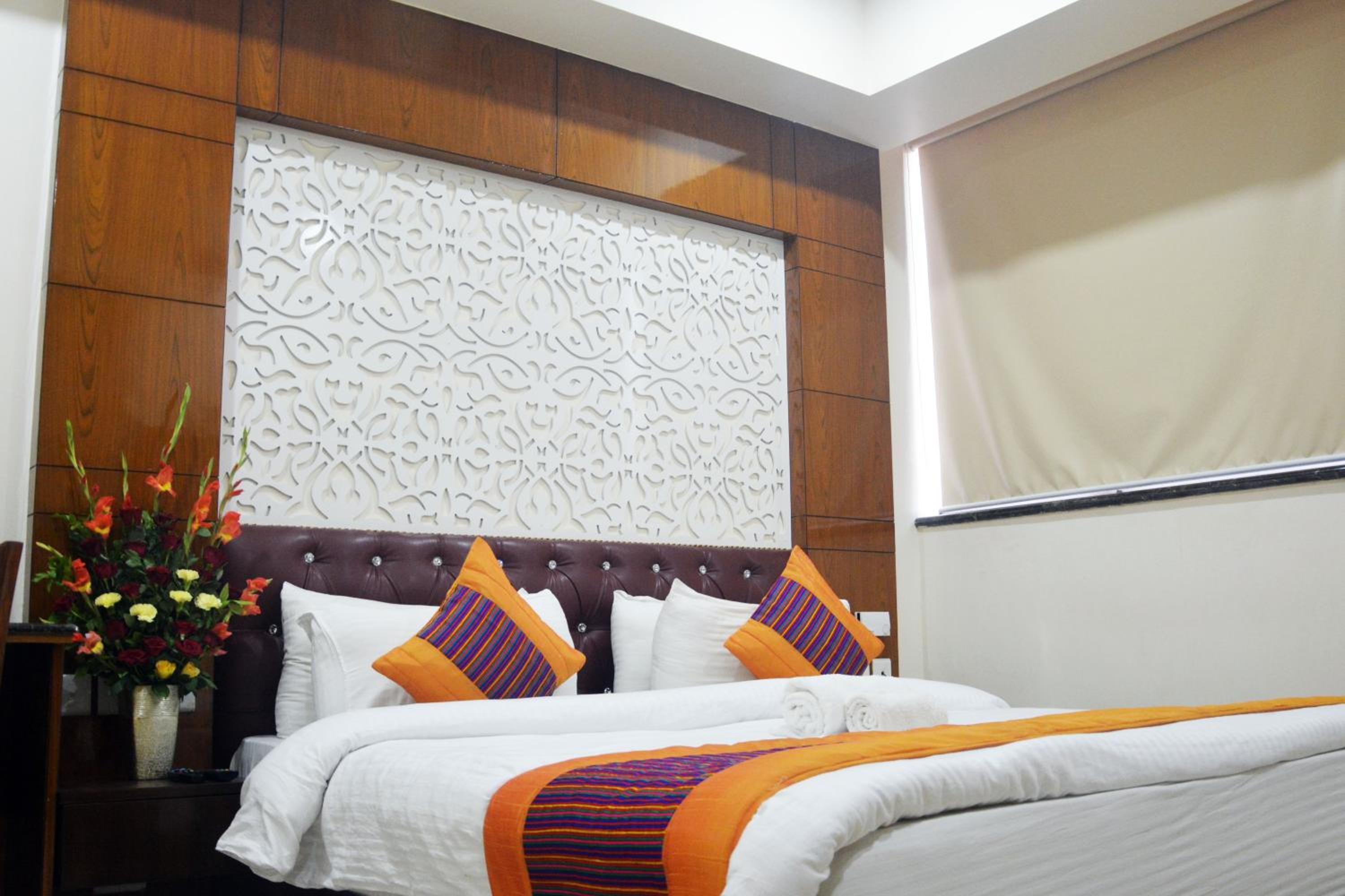 Double Room - Photo 3