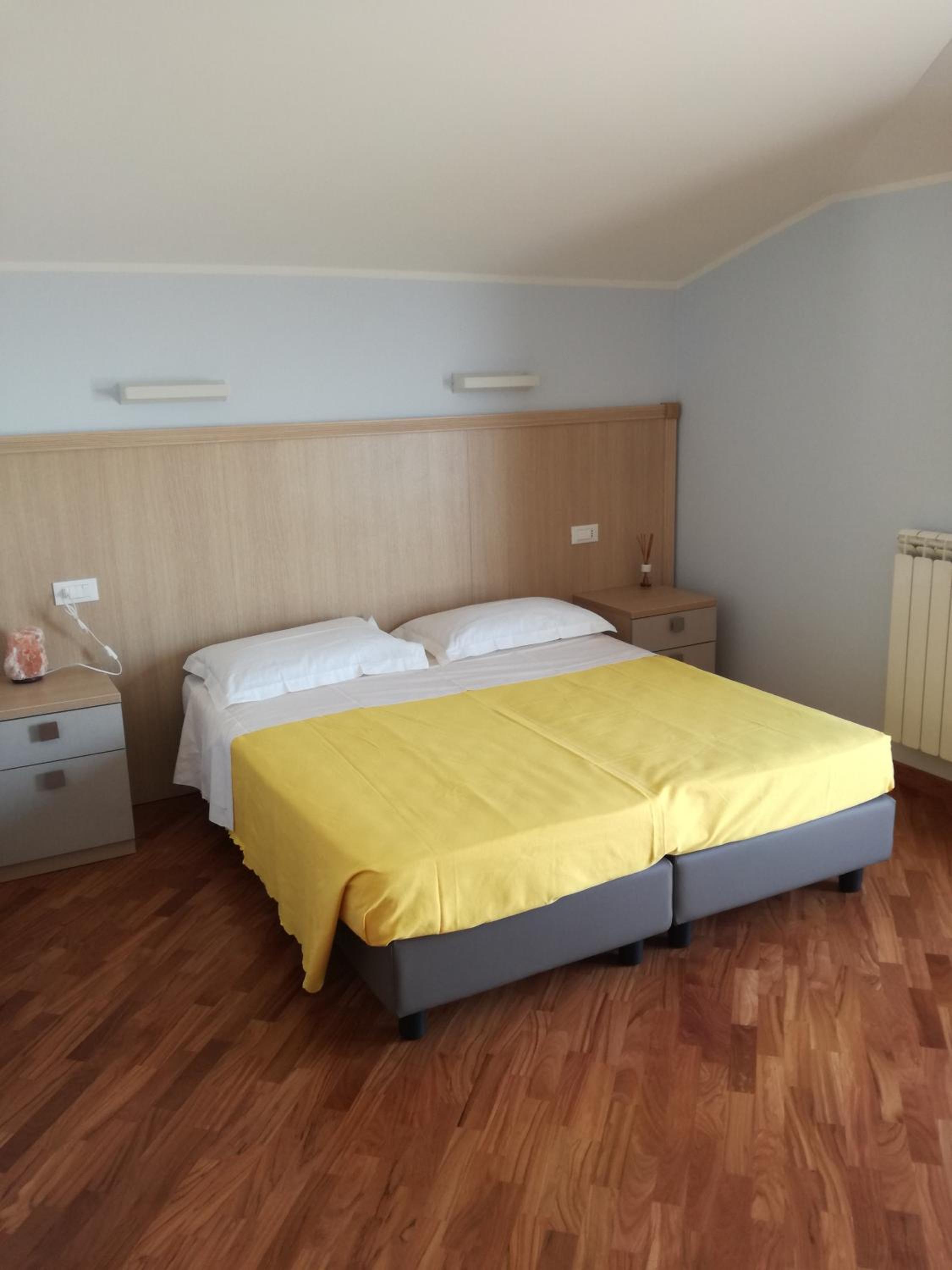 Double or Twin Room with Private Bathroom photo 1