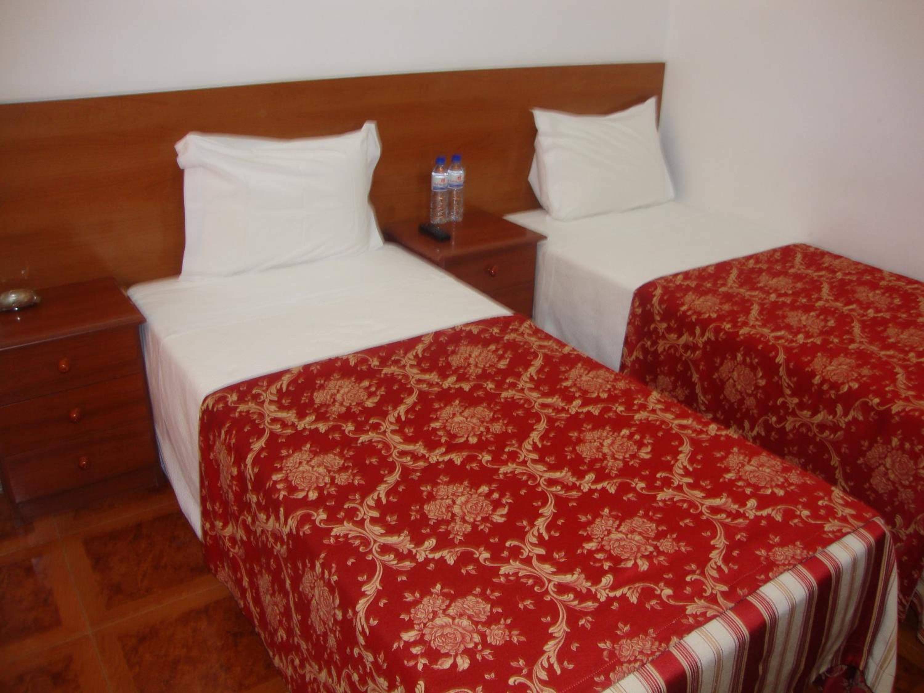 Double or Twin Room - Photo 1
