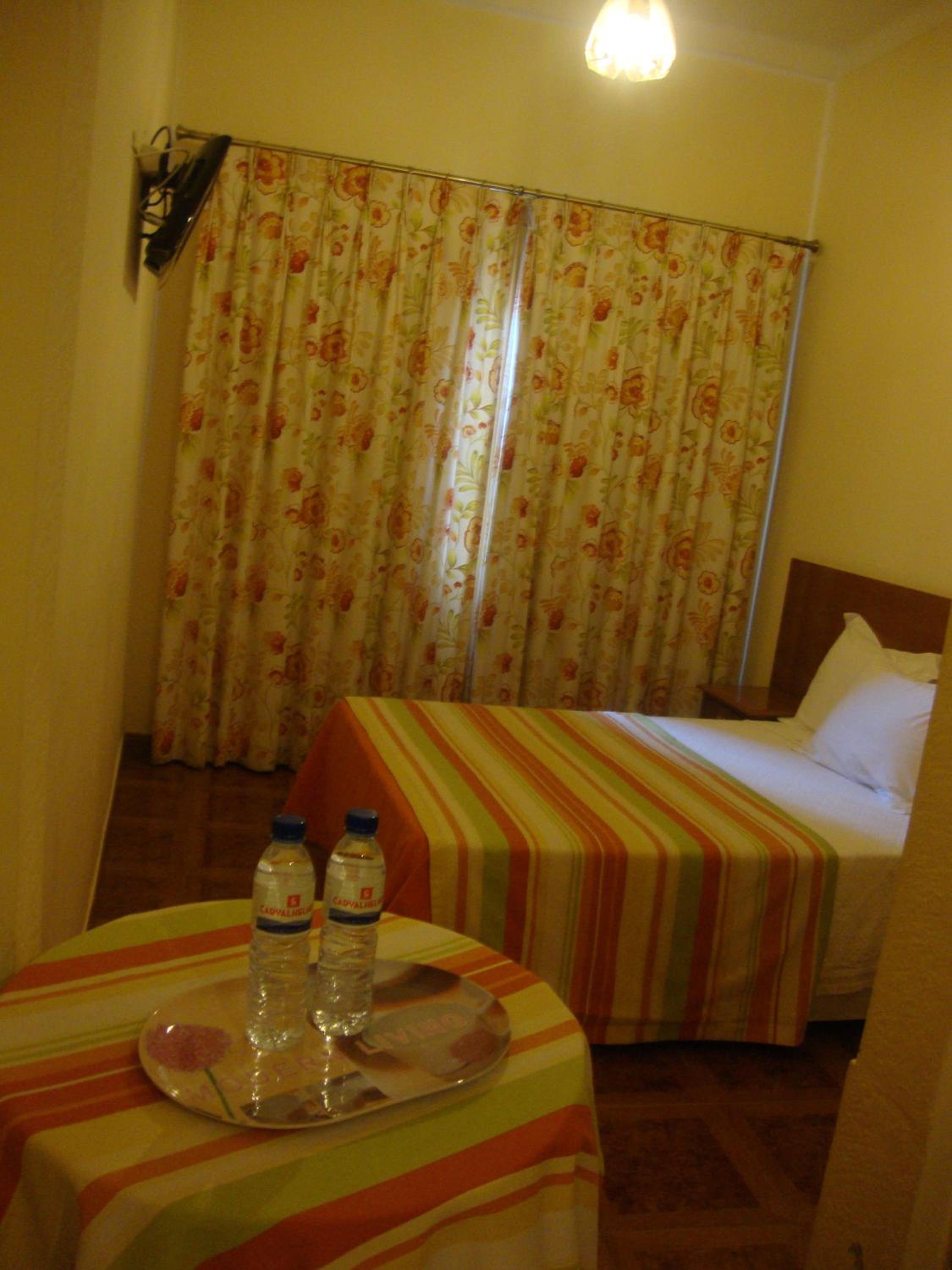 Triple Room - Photo 13